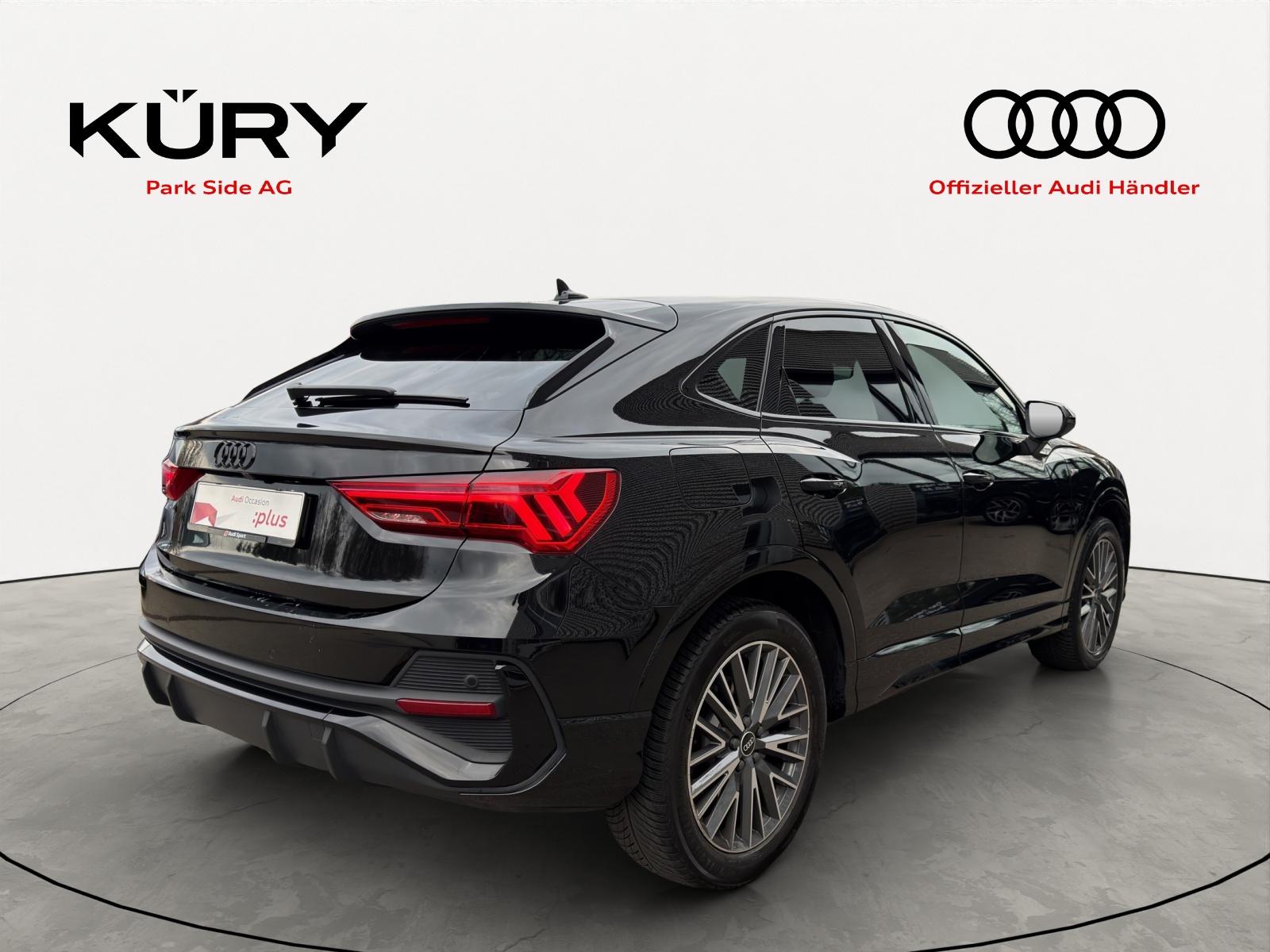 AUDI Q3 Sportback 40 TDI S line Attraction 200PS-image-3