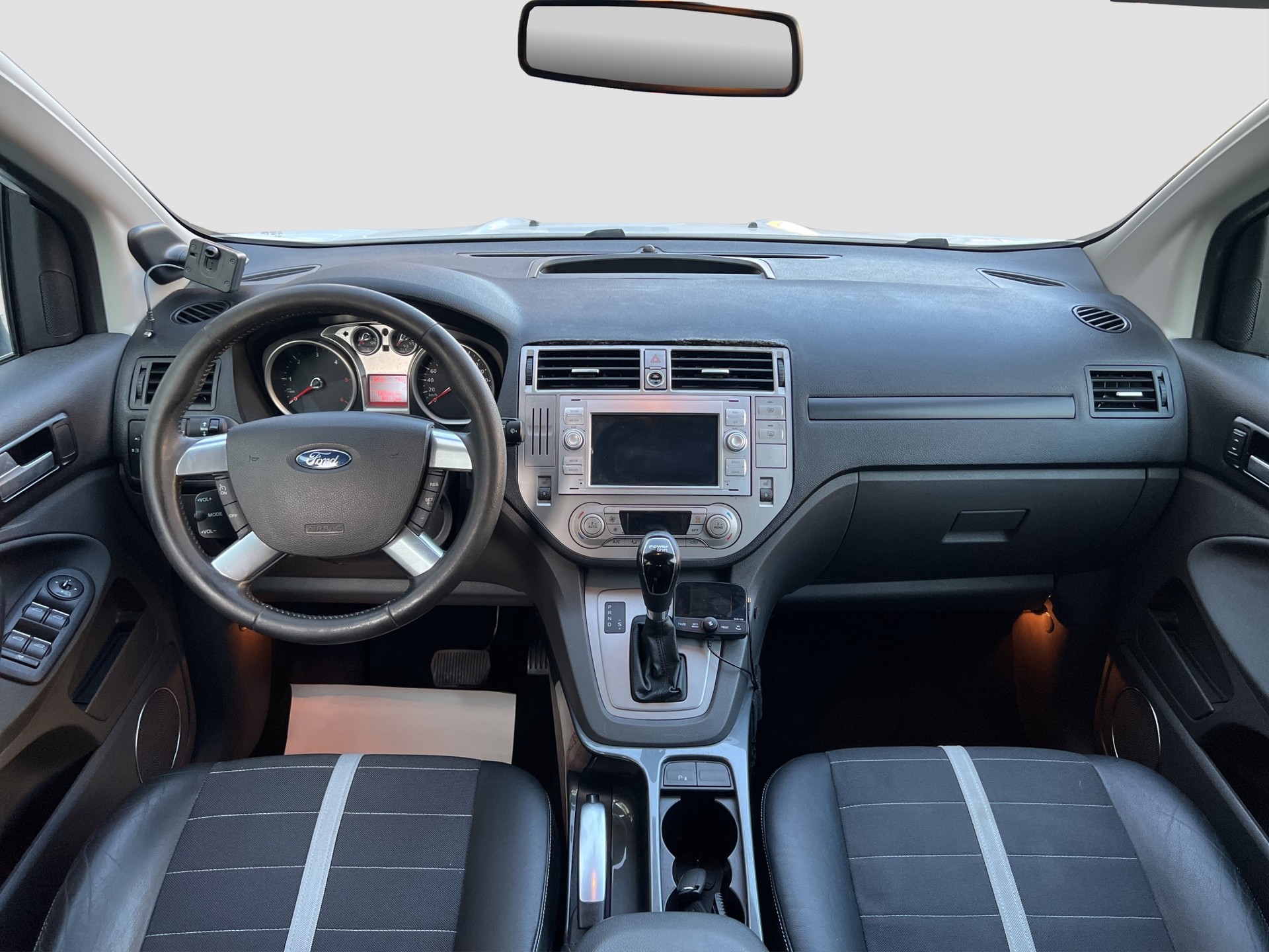 FORD Kuga 2.0 TDCi Titanium 4WD PowerShift-image-10