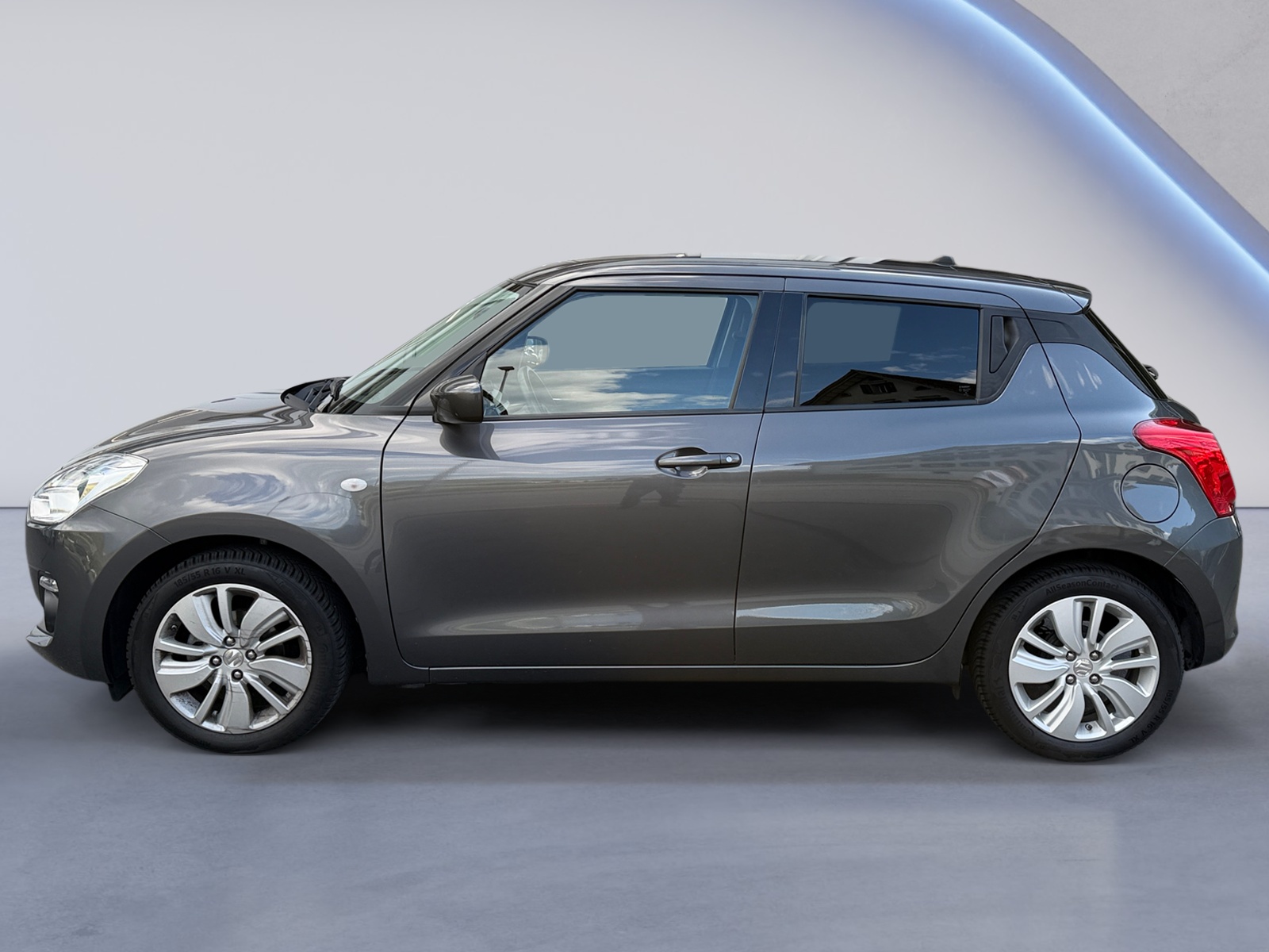 SUZUKI Swift 1.2 Unico-image-1