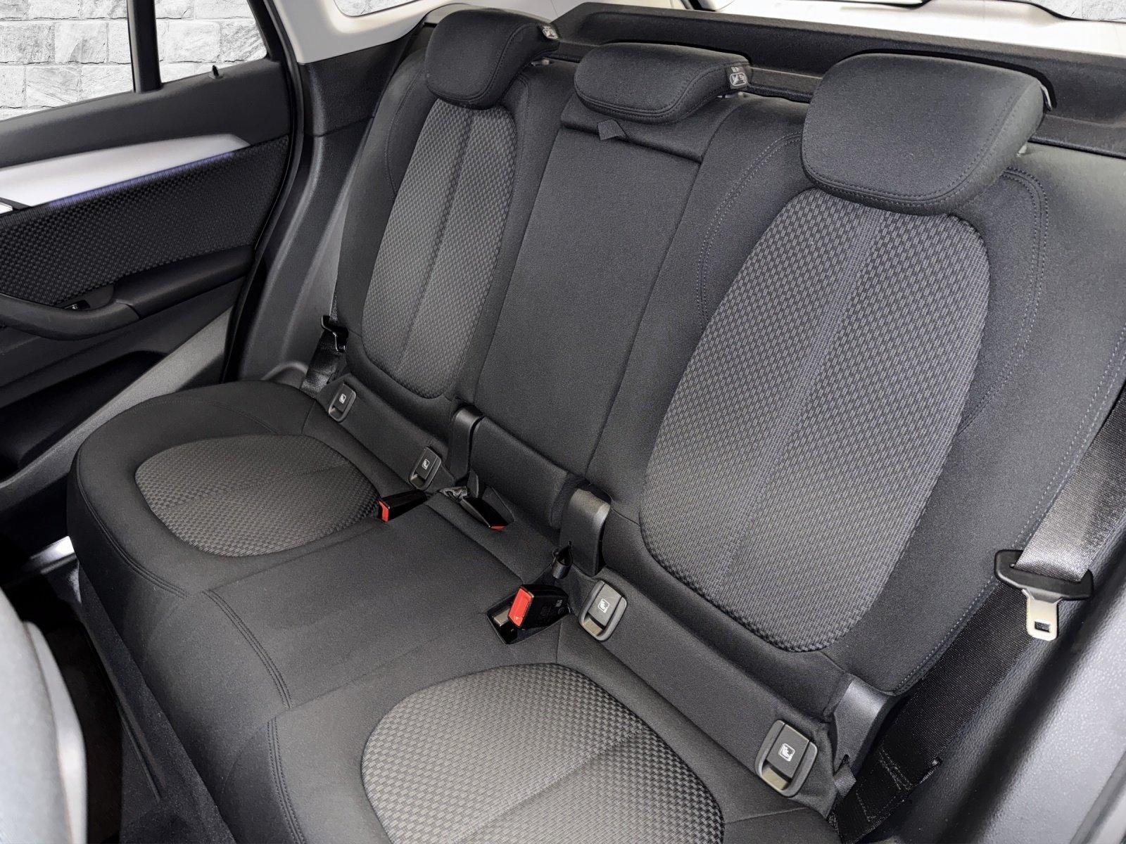 BMW X1 25e xDrive-image-15