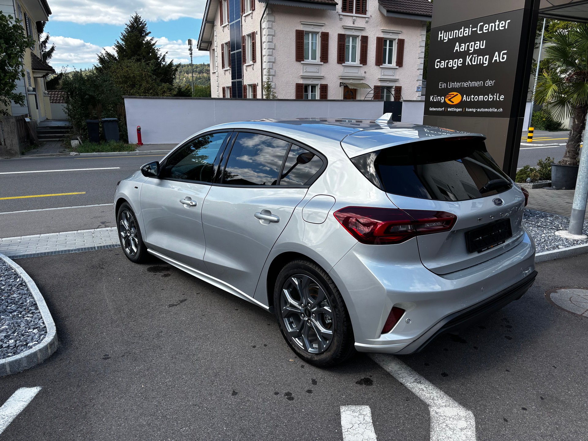 FORD Focus 1.0 MHEV ST-Line X Automat-image-6