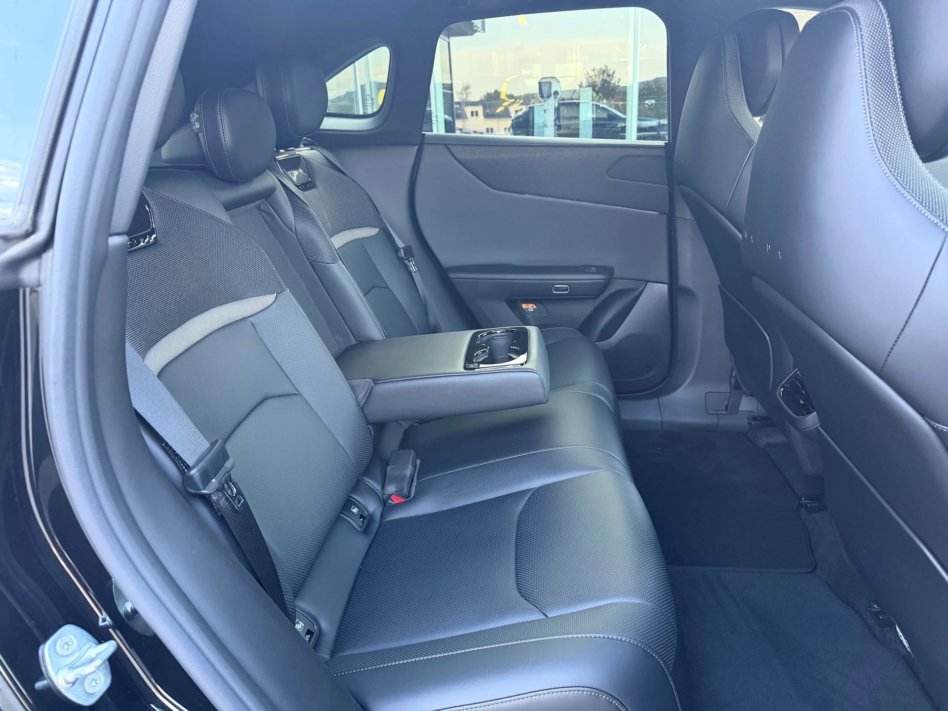 MAZDA 78kWh/258 Takumi BK 21"-image-12