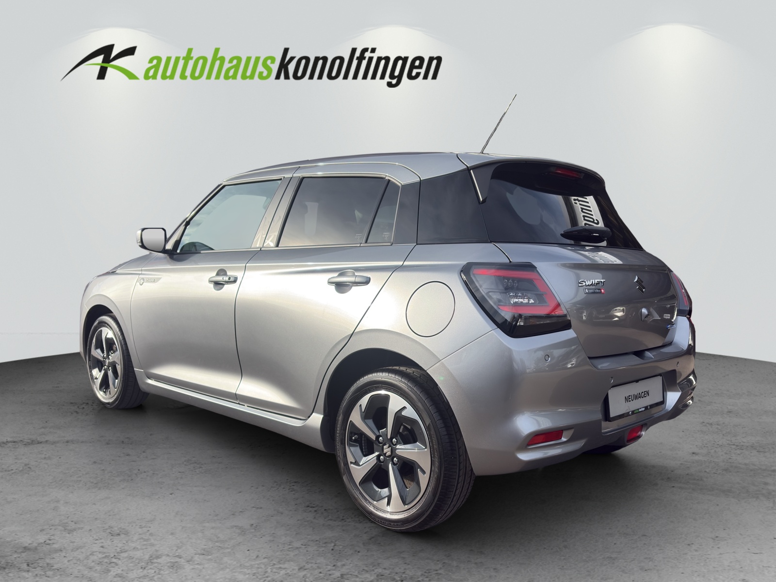SUZUKI Swift 1.2 Sakura Top Hybrid-image-2