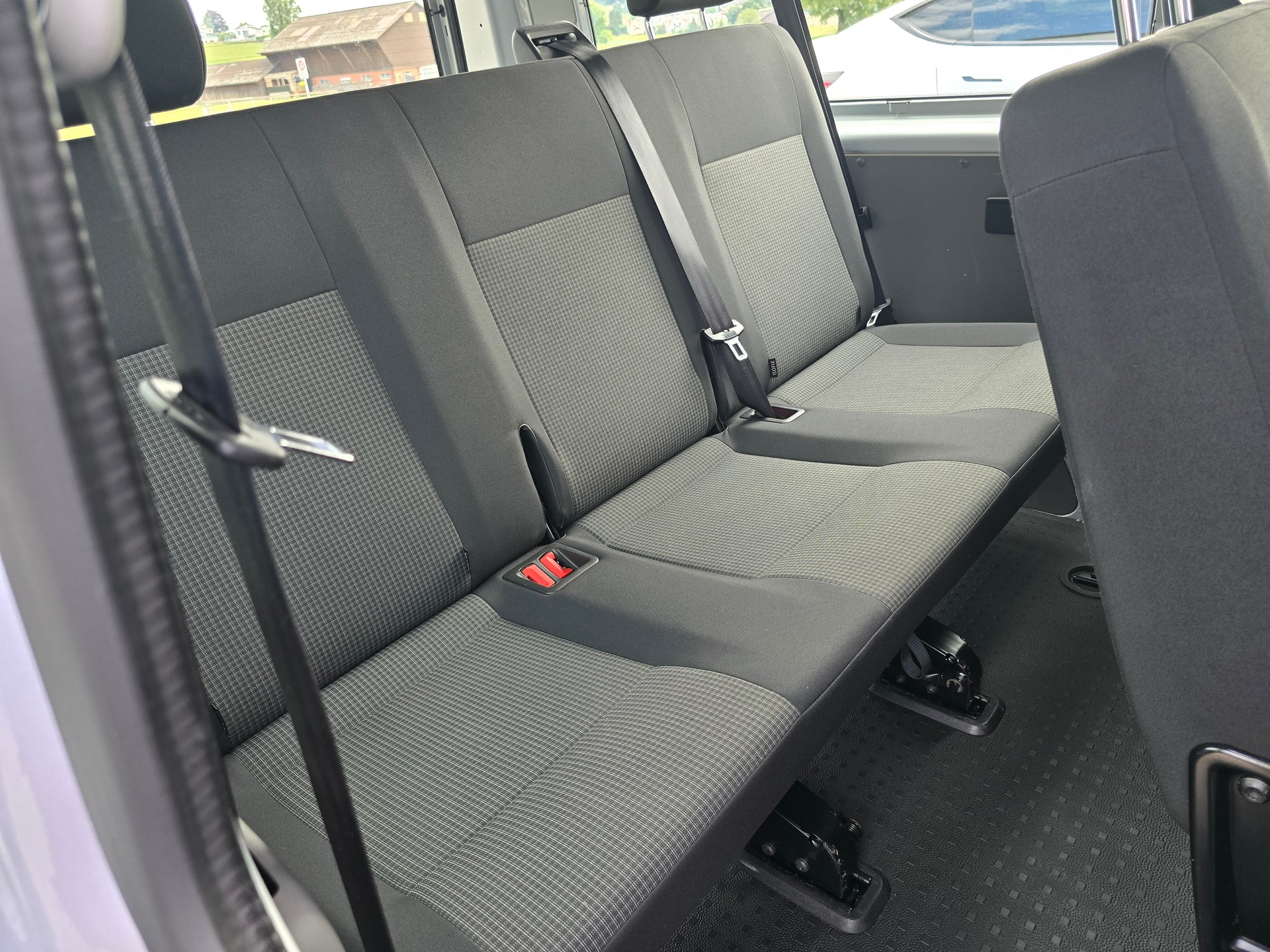 VW T6.1 2.0 TDIKombi 3400 2.0 TDI 150, 150 PS*Frsch ab MFK"Frisch ab Service**-image-9