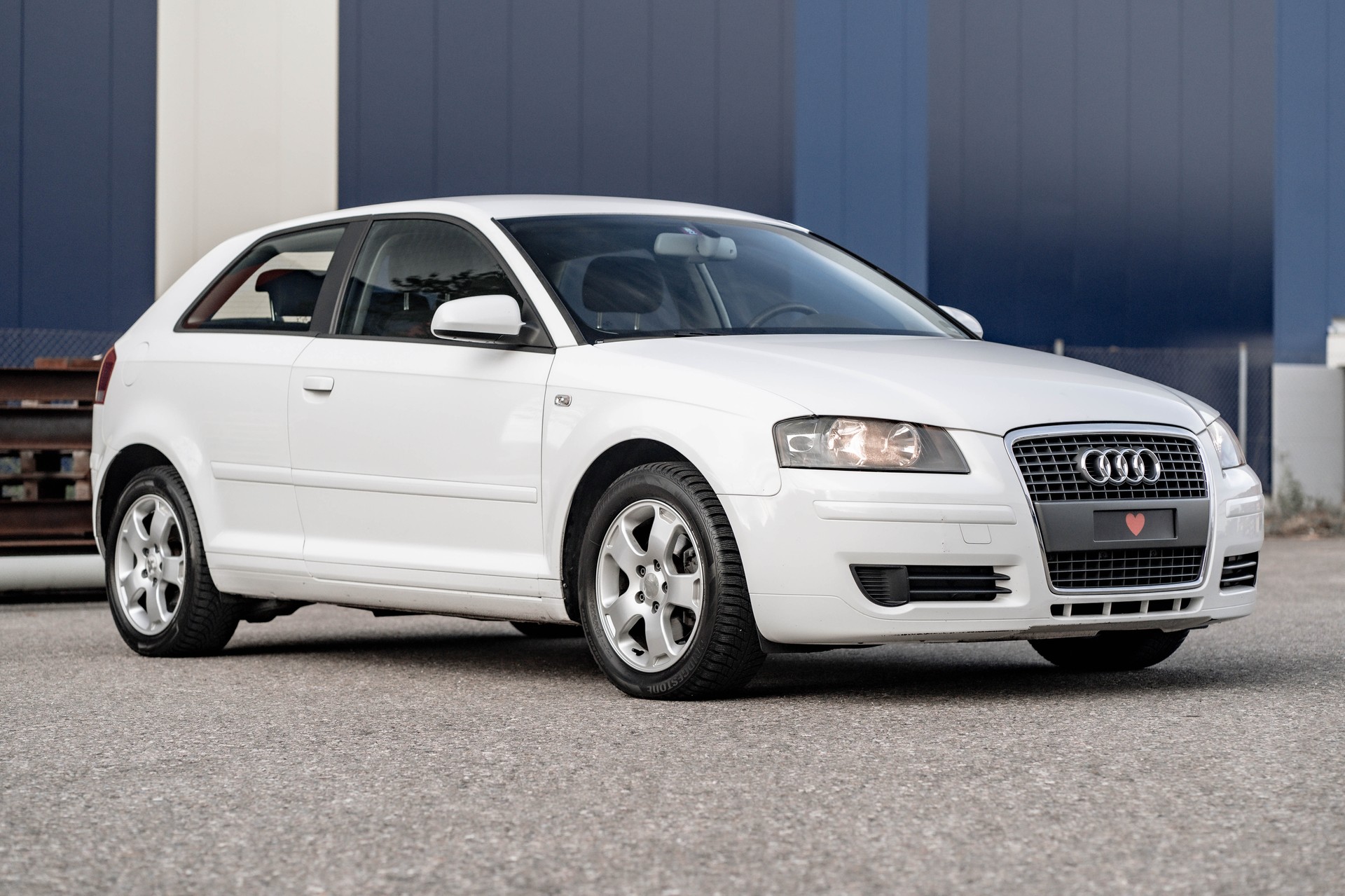 AUDI A3 1.8 Turbo FSI Ambiente * STEUERKETTE ERSETZT * FRISCH AB MFK & SERVICE *-showroom-element-2