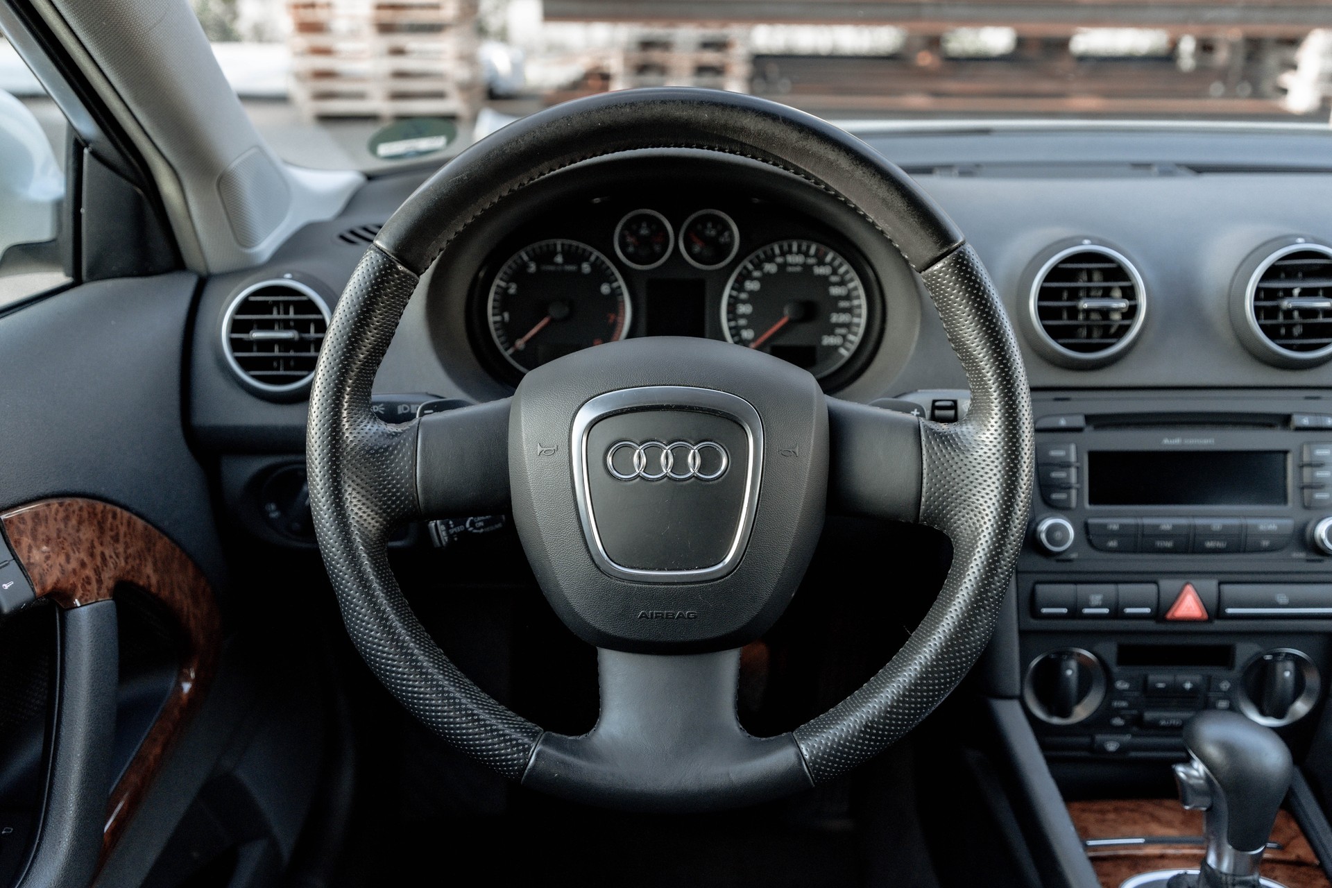 AUDI A3 1.8 Turbo FSI Ambiente * STEUERKETTE ERSETZT * FRISCH AB MFK & SERVICE *-image-7
