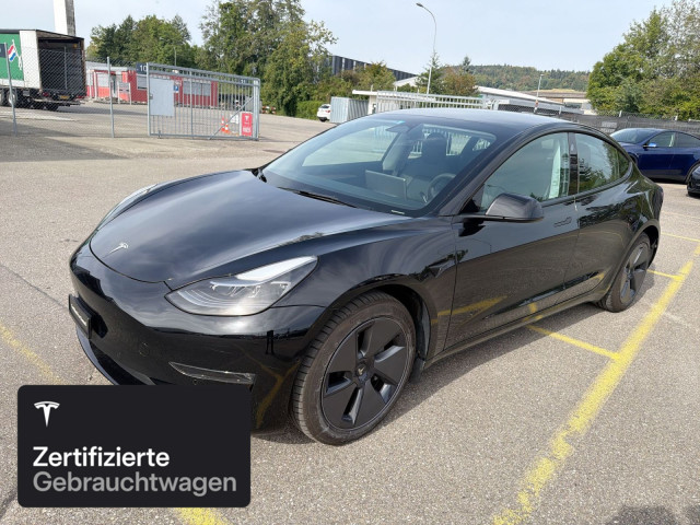 TESLA Model 3 Long Range AWD-showroom-element-1
