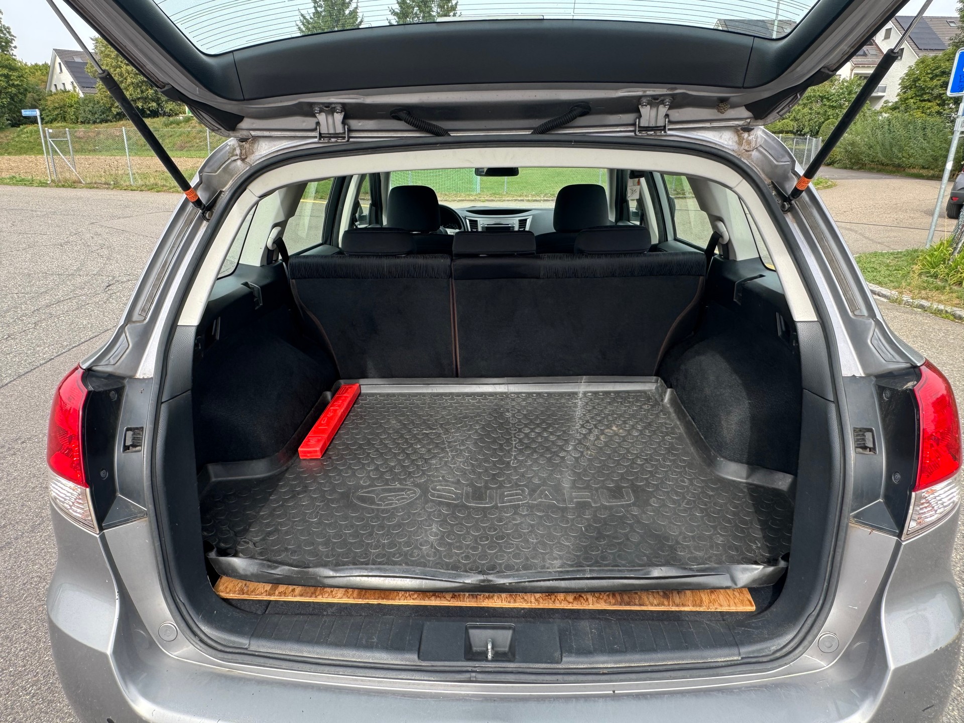 SUBARU Legacy 2.0i Swiss AWD Lineartronic-image-6
