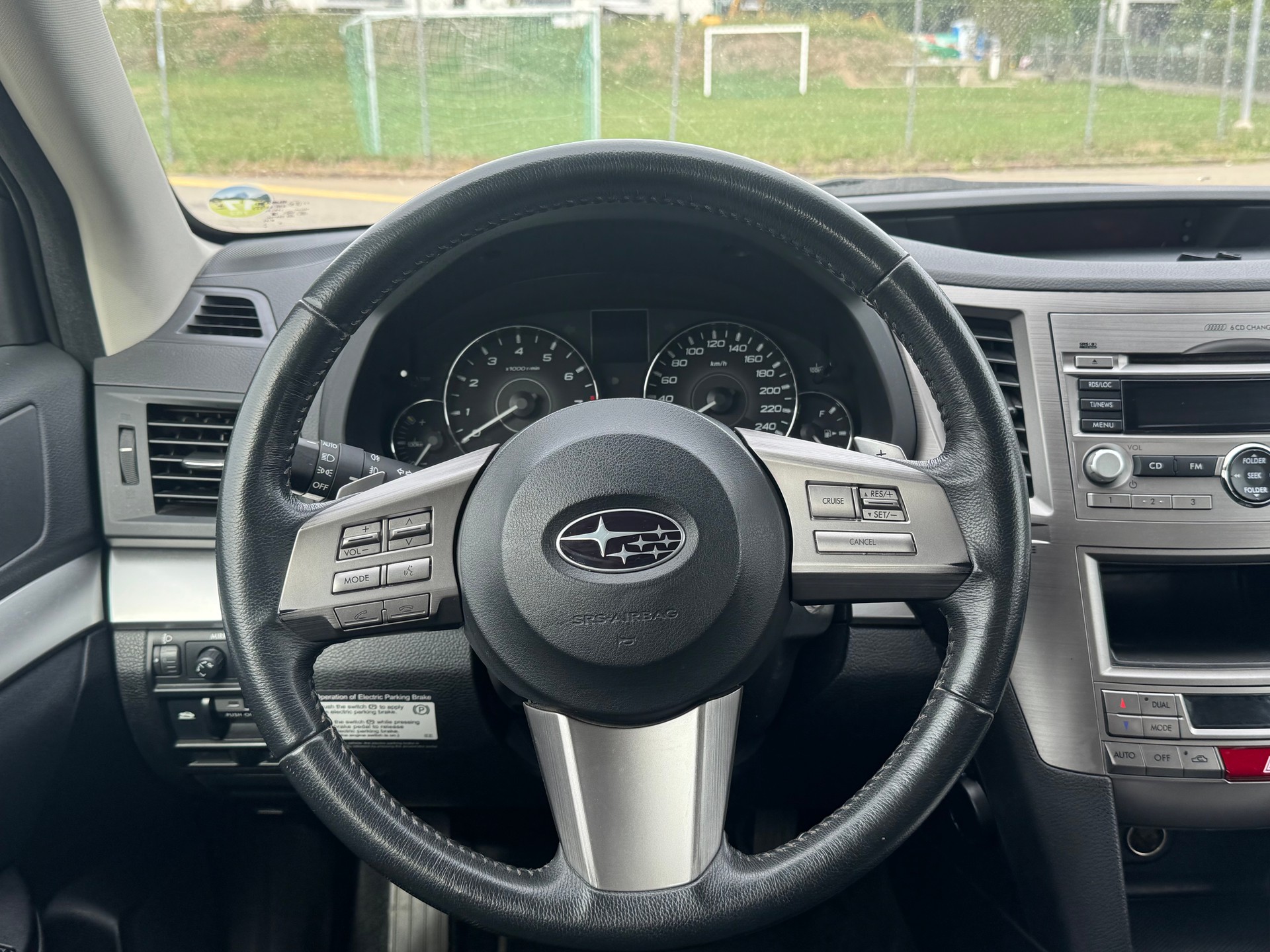 SUBARU Legacy 2.0i Swiss AWD Lineartronic-image-12