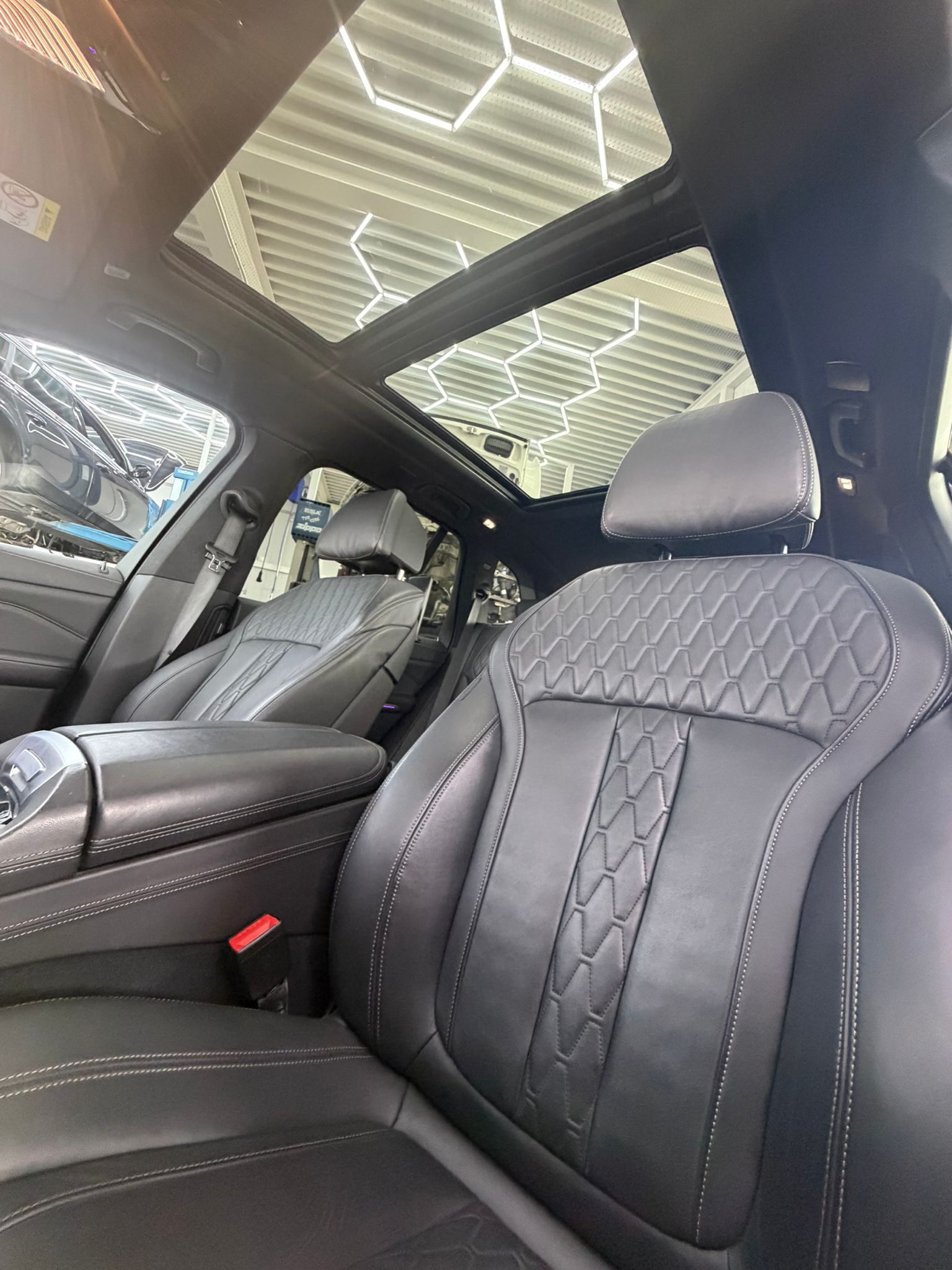 BMW X5 xDrive 40i Steptronic-image-10