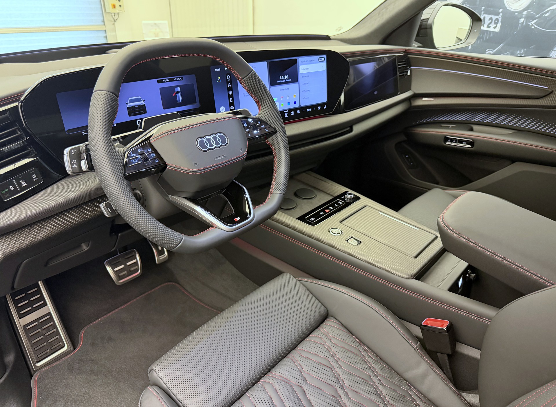 AUDI Q7 SUV TDI quattro 220 kW-image-7