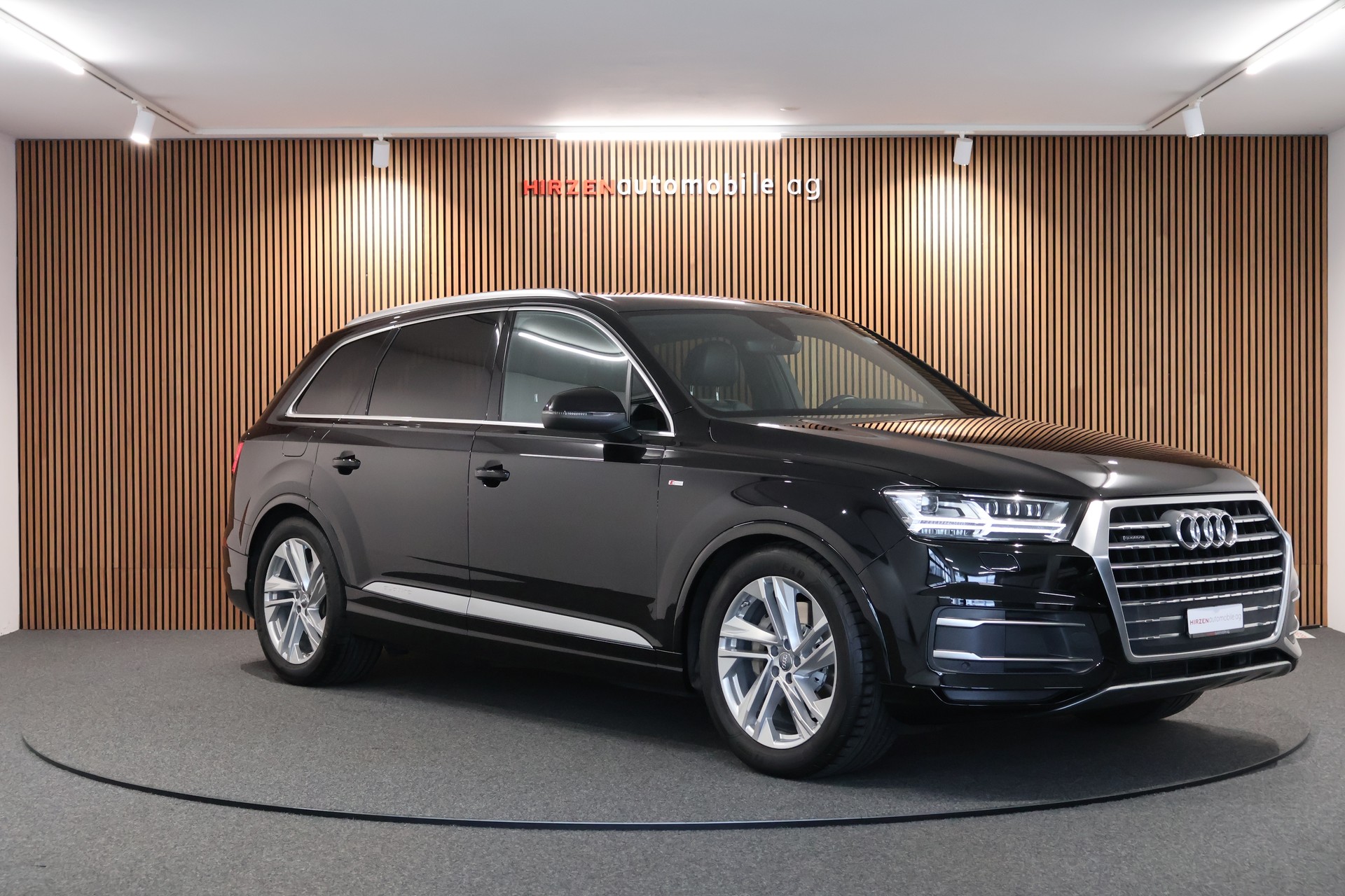 AUDI Q7 3.0 TDI quattro tiptronic 7 Sitze-image-6