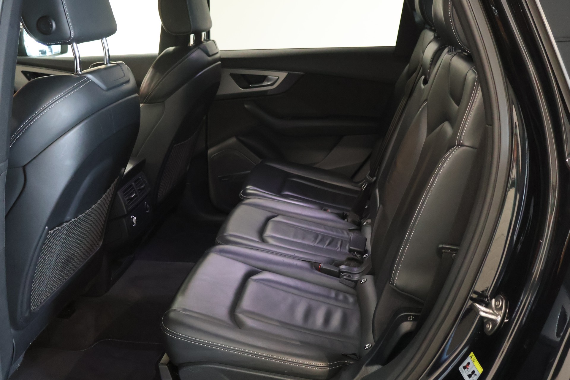 AUDI Q7 3.0 TDI quattro tiptronic-image-11