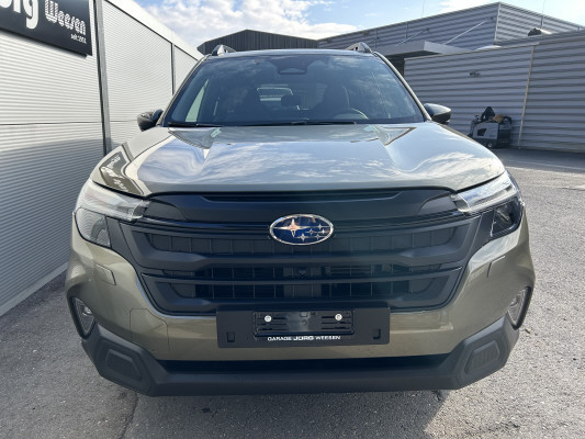 SUBARU Forester 2.0ie Swiss Plus-image-1
