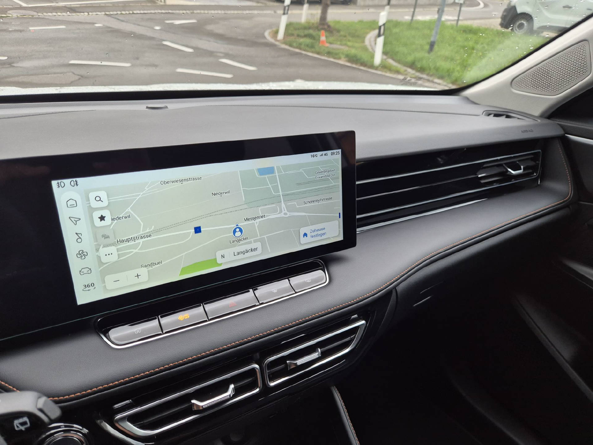 MG HS 1.5 Hybrid Luxury-image-10