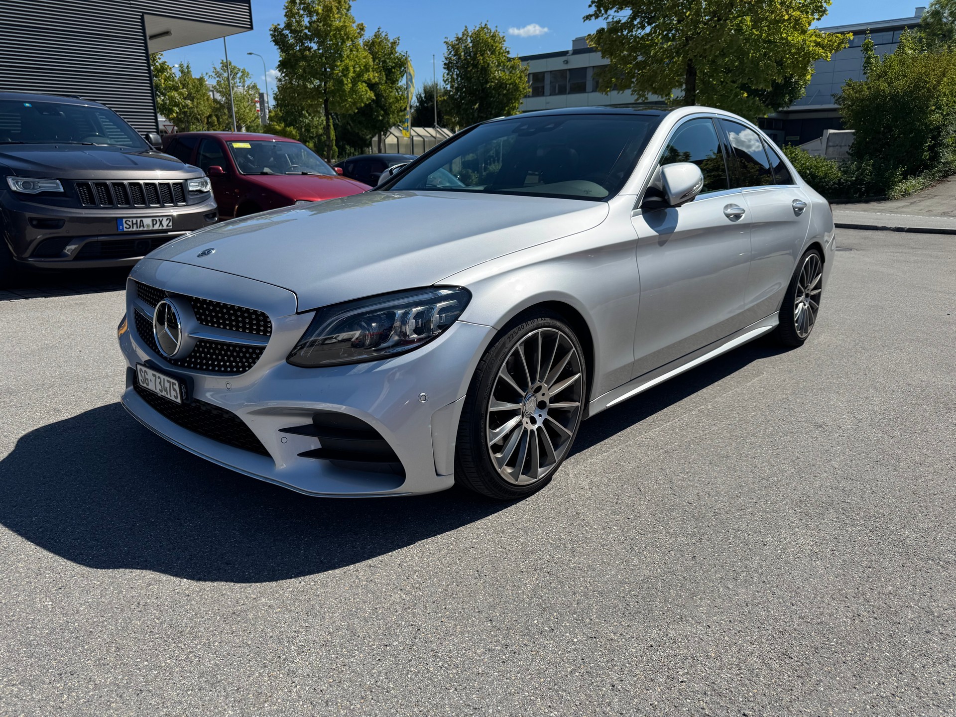 MERCEDES-BENZ C 220 d AMG Line 4matic-image-2
