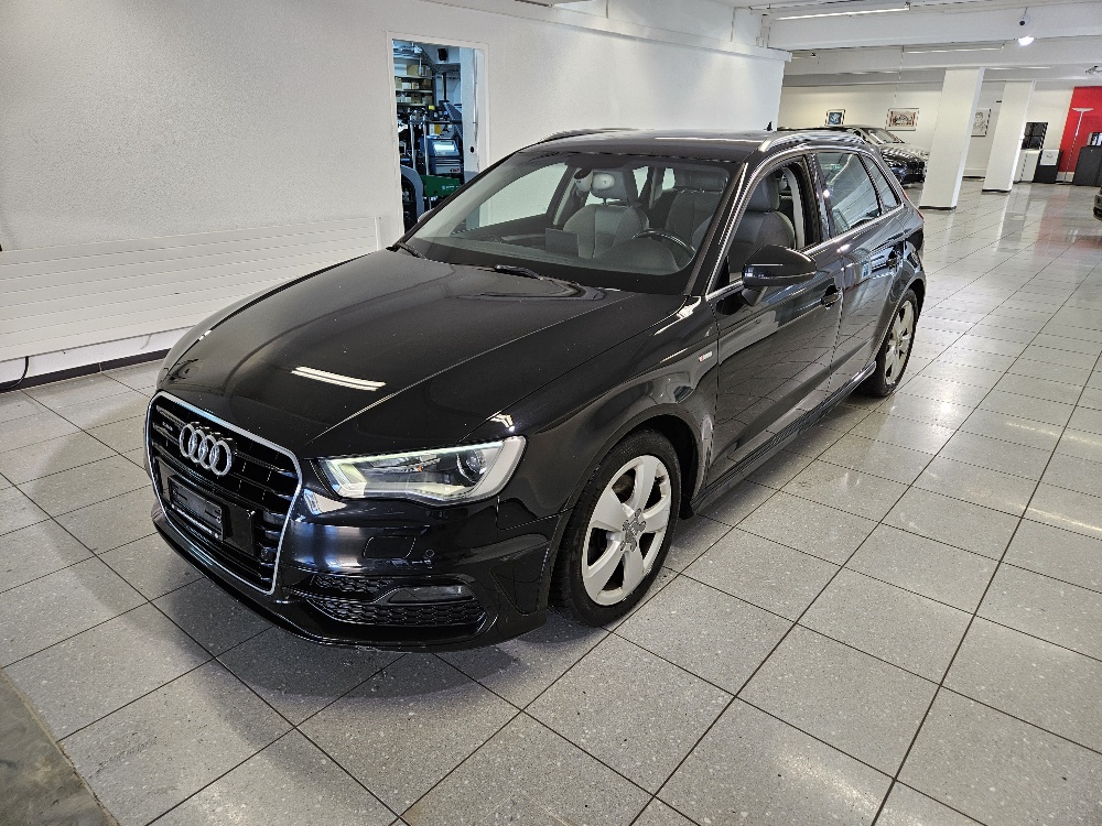 AUDI A3 Sportback 1.8 TFSI Ambiente quattro S-tronic-image-0
