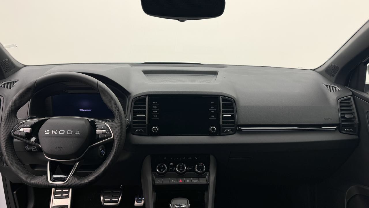 SKODA Karoq 2.0 TSI SportLine 4x4 DSG-image-5