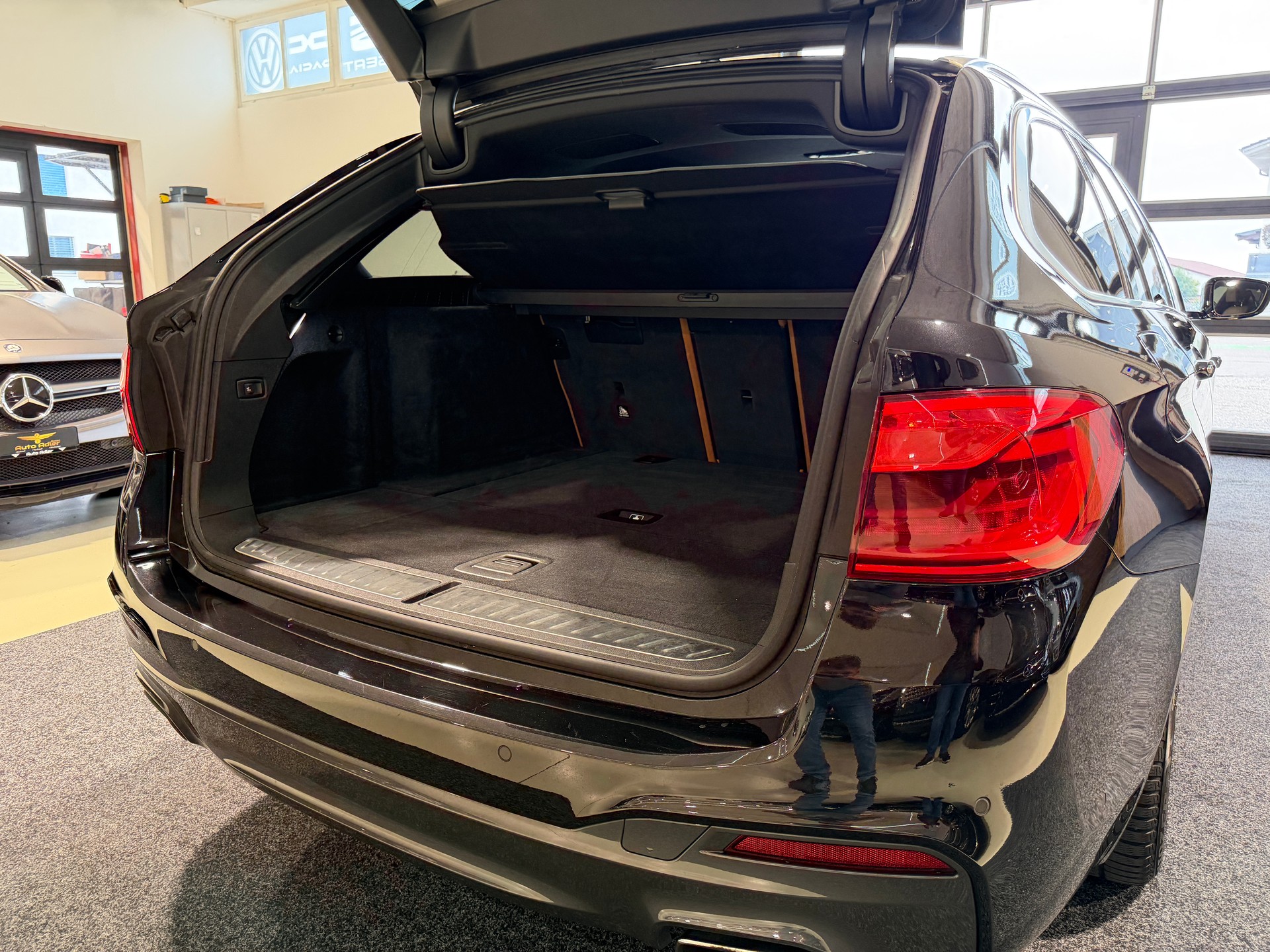 BMW 530i Touring Steptronic-image-6