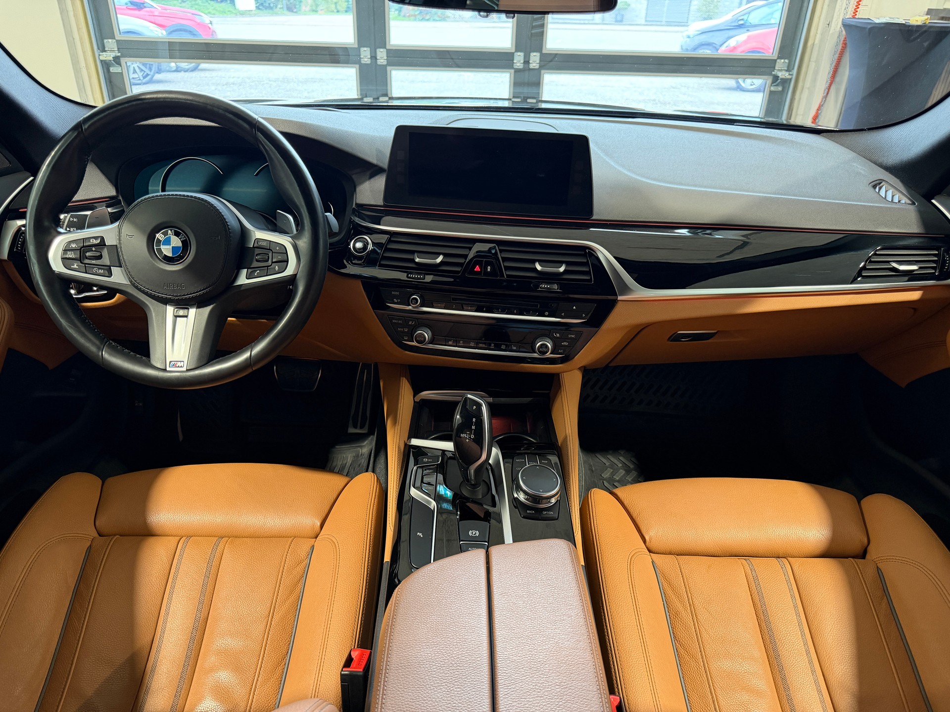 BMW 530i Touring Steptronic-image-9