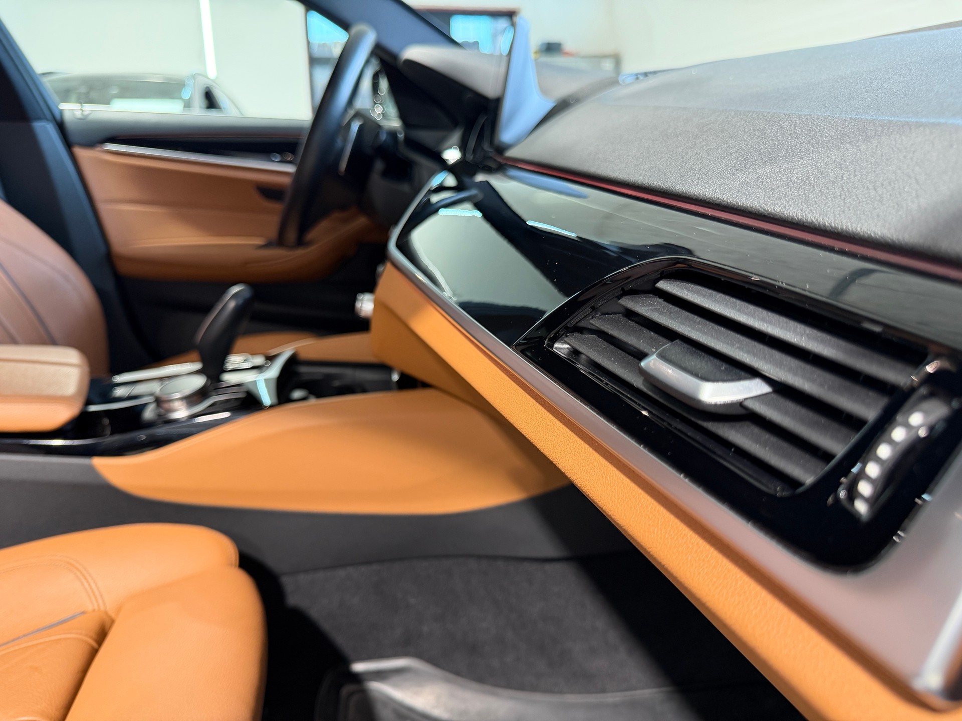 BMW 530i Touring Steptronic-image-22