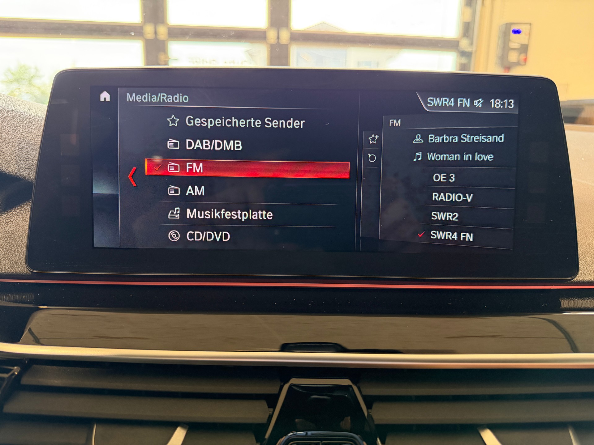 BMW 530i Touring Steptronic-image-19