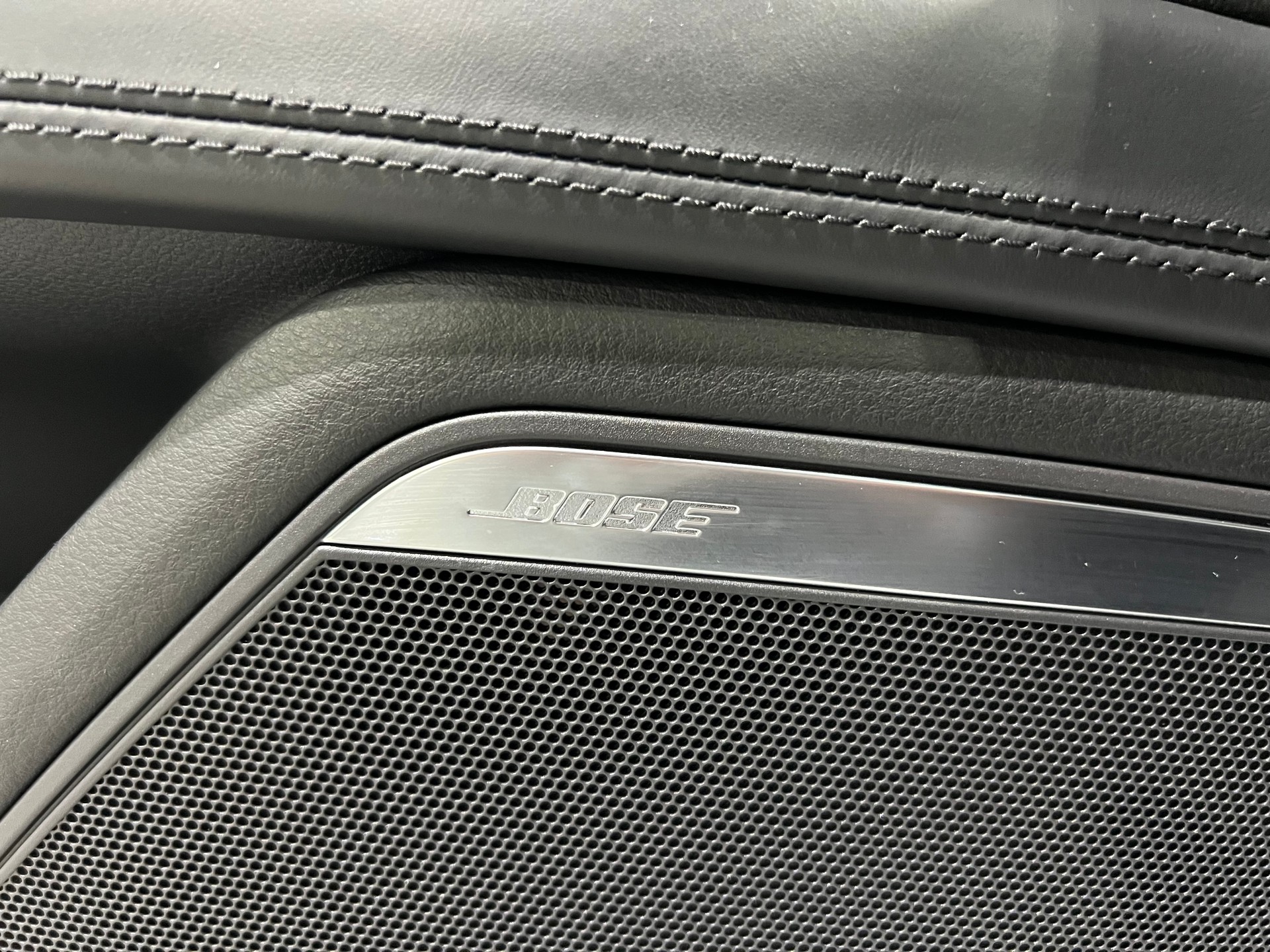 AUDI A7 Sportback 3.0 BiTDI qu. compet. S-Line**Matrix,5-Plätzer,Tempomat ACC,Panodach,Rückfahrtkam,Frisch ab MFK**-image-12