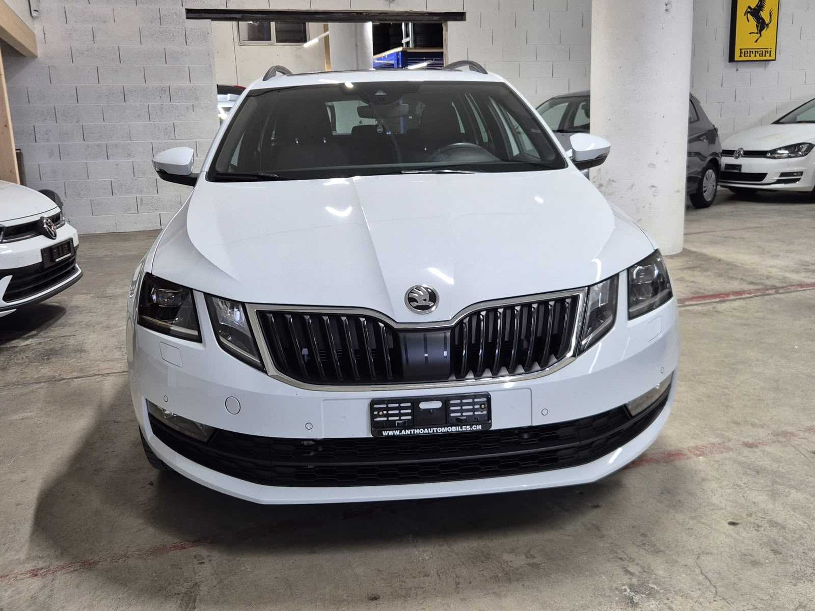 SKODA Octavia Combi 2.0 TSI Style 4x4 DSG-image-1