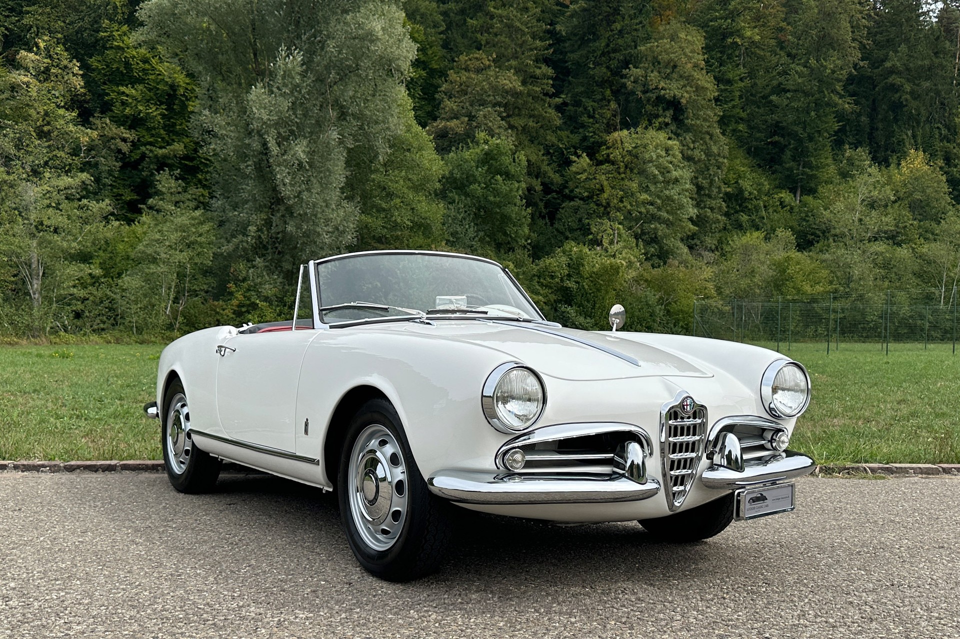 ALFA ROMEO Giulietta Spider-image-3