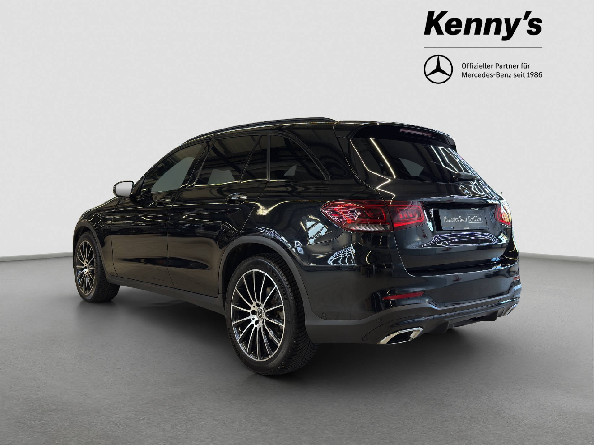 MERCEDES-BENZ GLC 220 d AMG Line 4MATIC-image-3