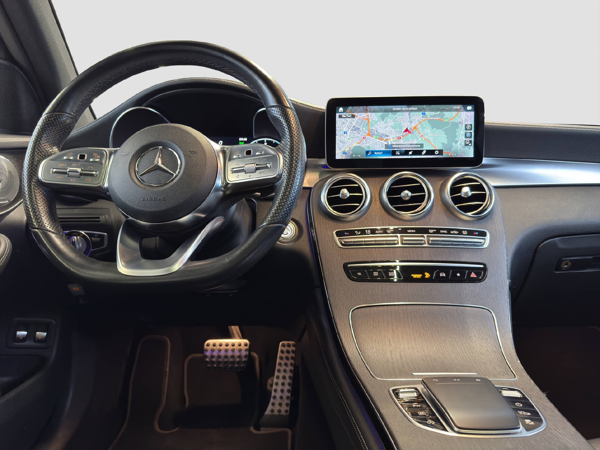 MERCEDES-BENZ GLC 220 d AMG Line 4MATIC-image-7