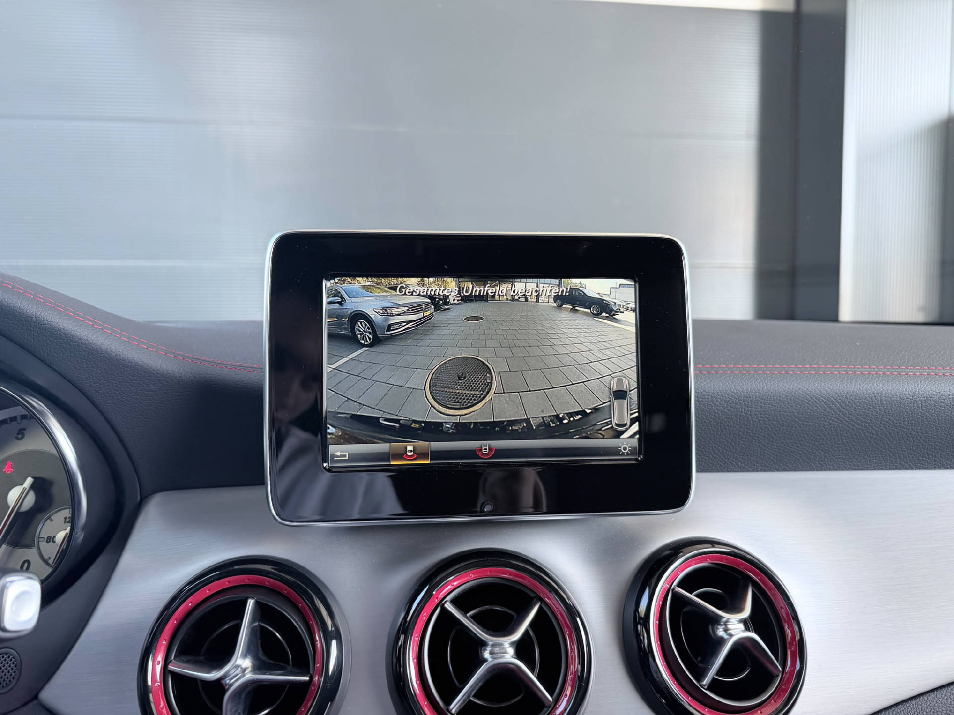 MERCEDES-BENZ CLA 250 Sport 4m Shooting Brake-image-12