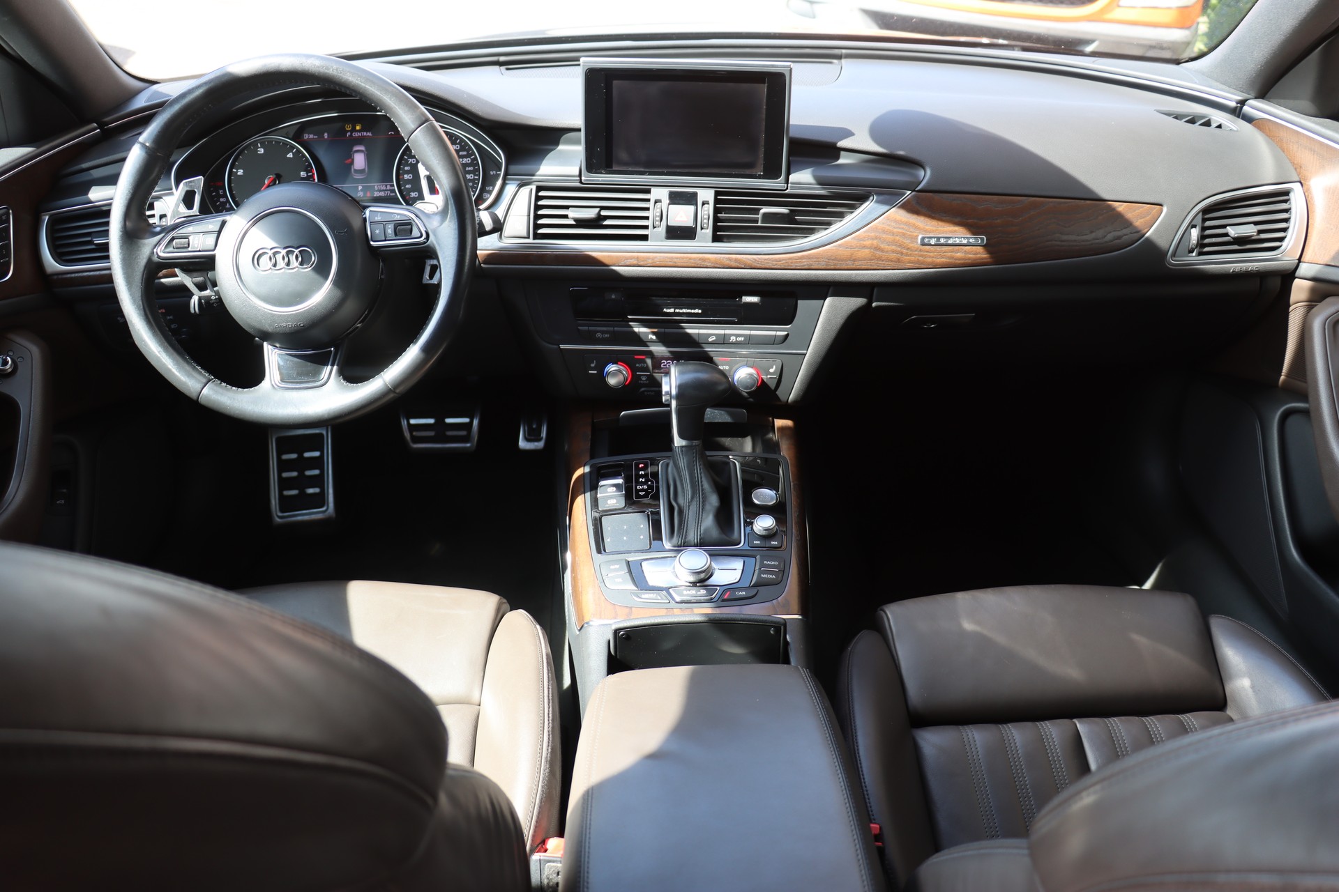 AUDI A6 allroad 3.0 TDI V6 quattro S-tronic-image-10