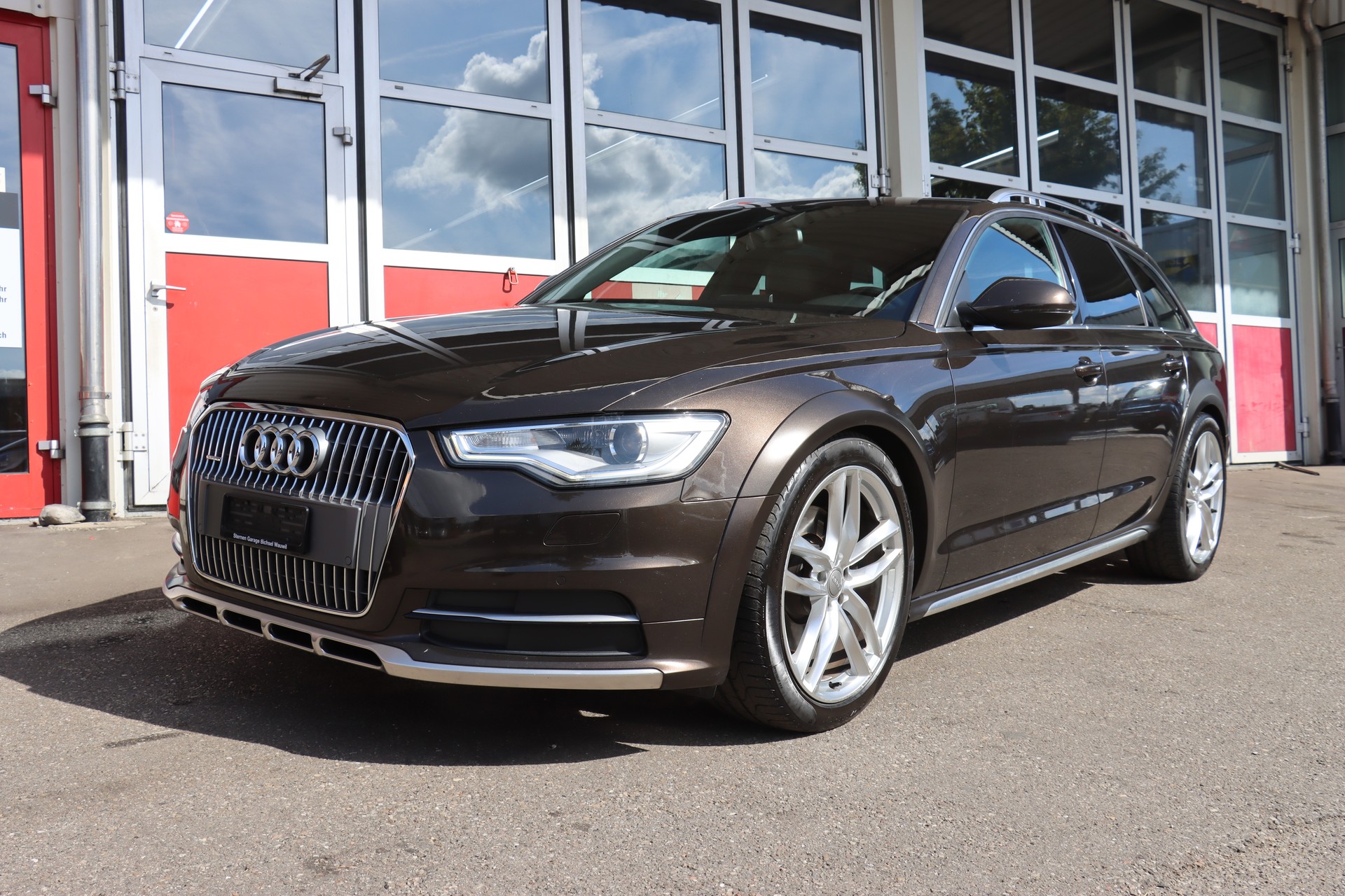 AUDI A6 allroad 3.0 TDI V6 quattro S-tronic-image-0