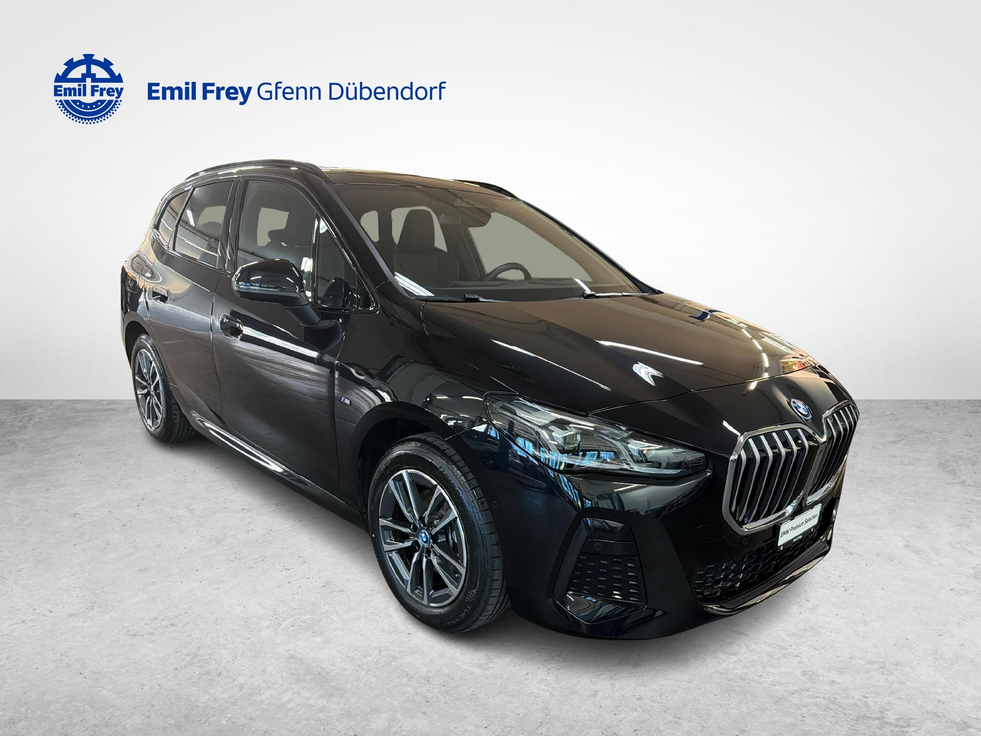 BMW 225e xDrive Active Tourer-image-4