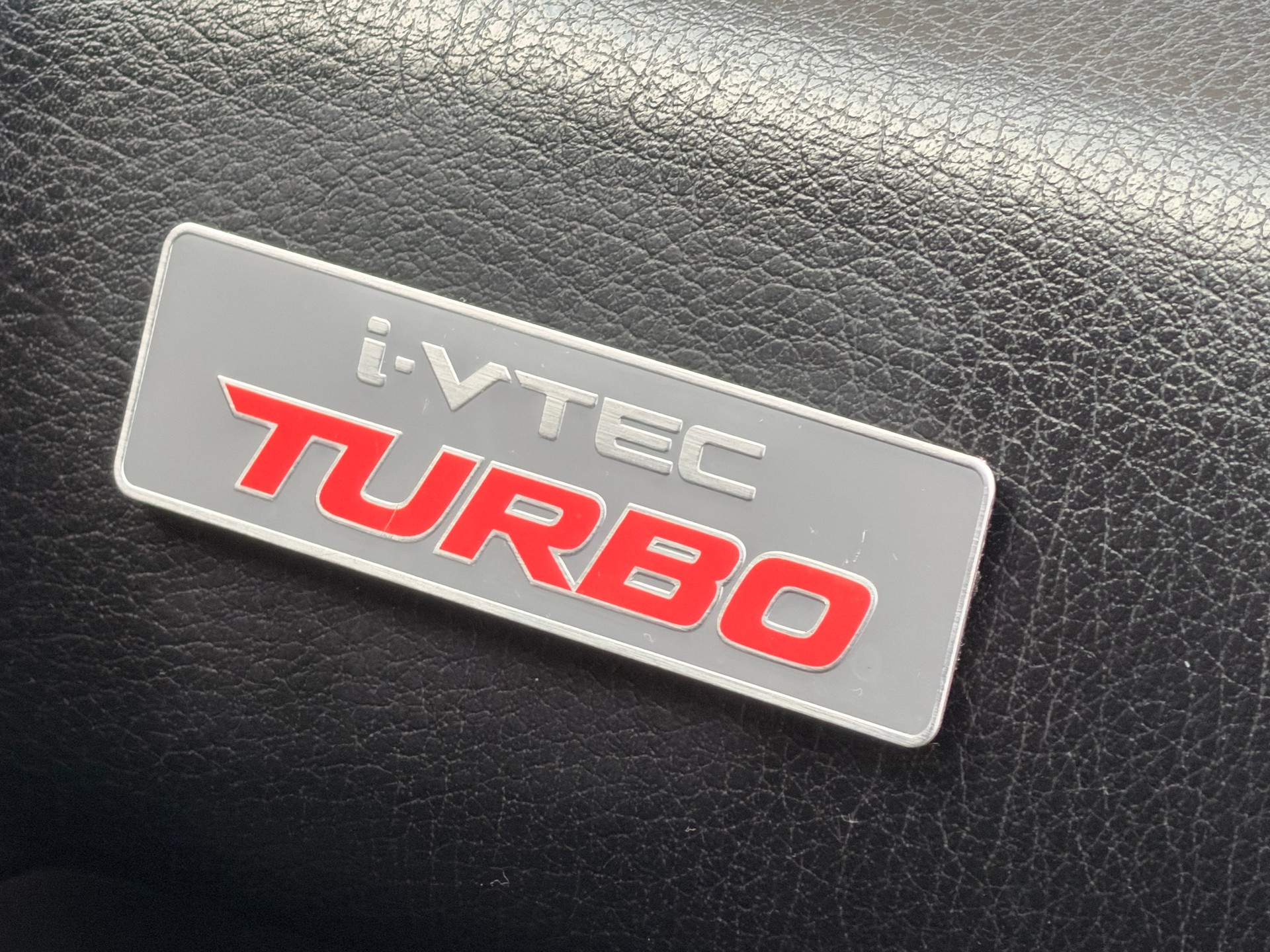 HONDA Civic 1.6i-16 VTi Turbo-showroom-element-1