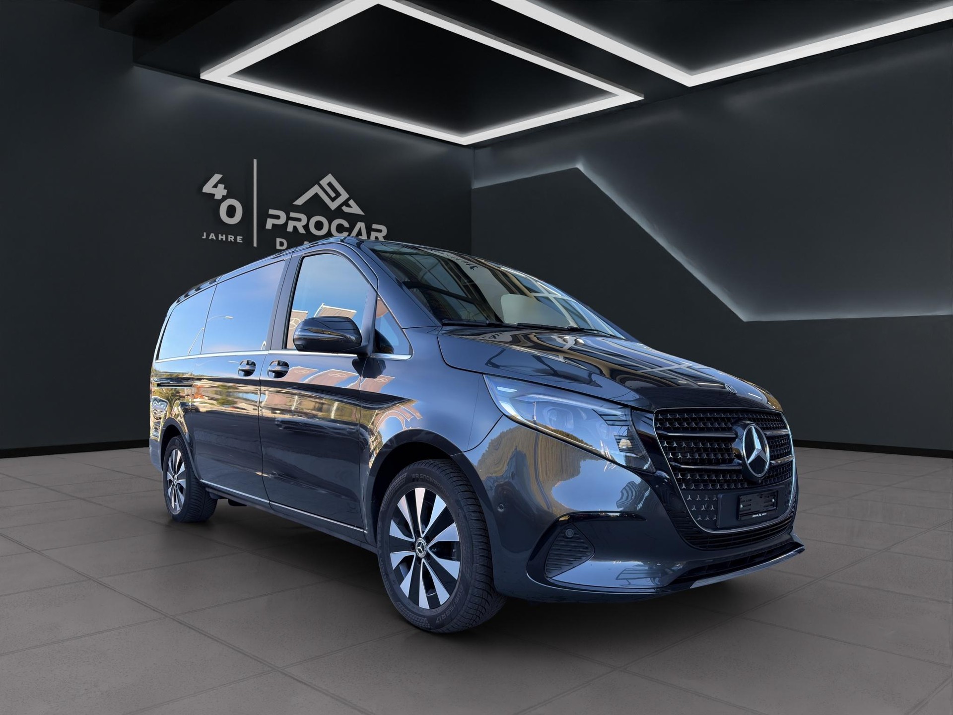MERCEDES-BENZ V-Klasse V447 Van V 250 d Avantgarde lang-image-0