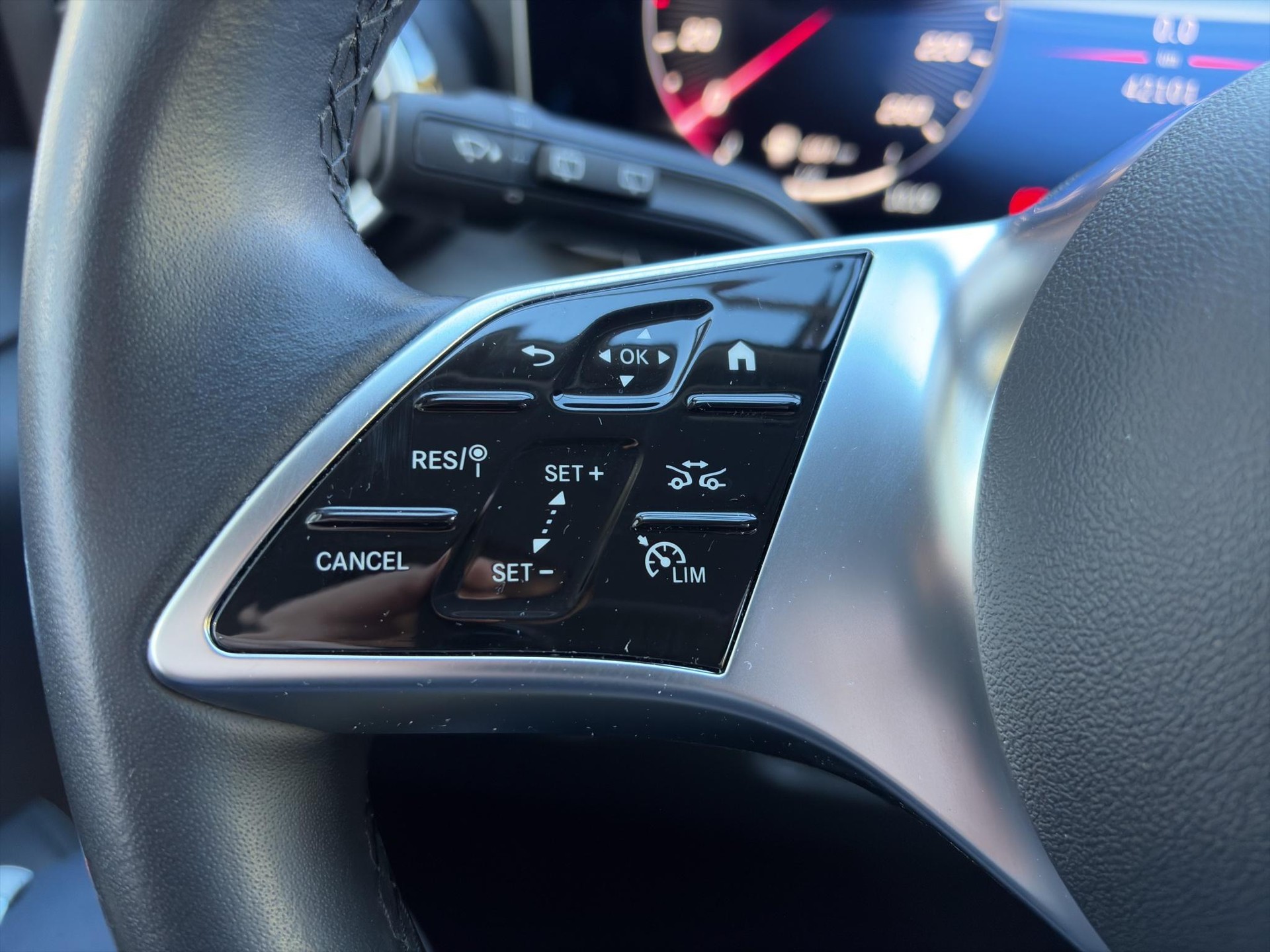 MERCEDES-BENZ V-Klasse V447 Van V 250 d Avantgarde lang-image-15