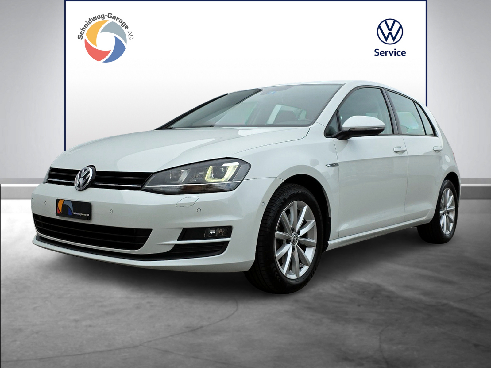 VW Golf 2.0 TDI Lounge 4Motion-image-0