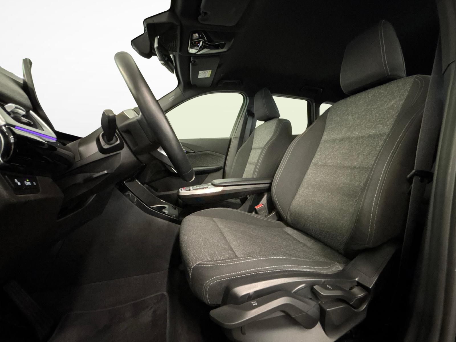 BMW X1 U11 18i sDrive-image-9