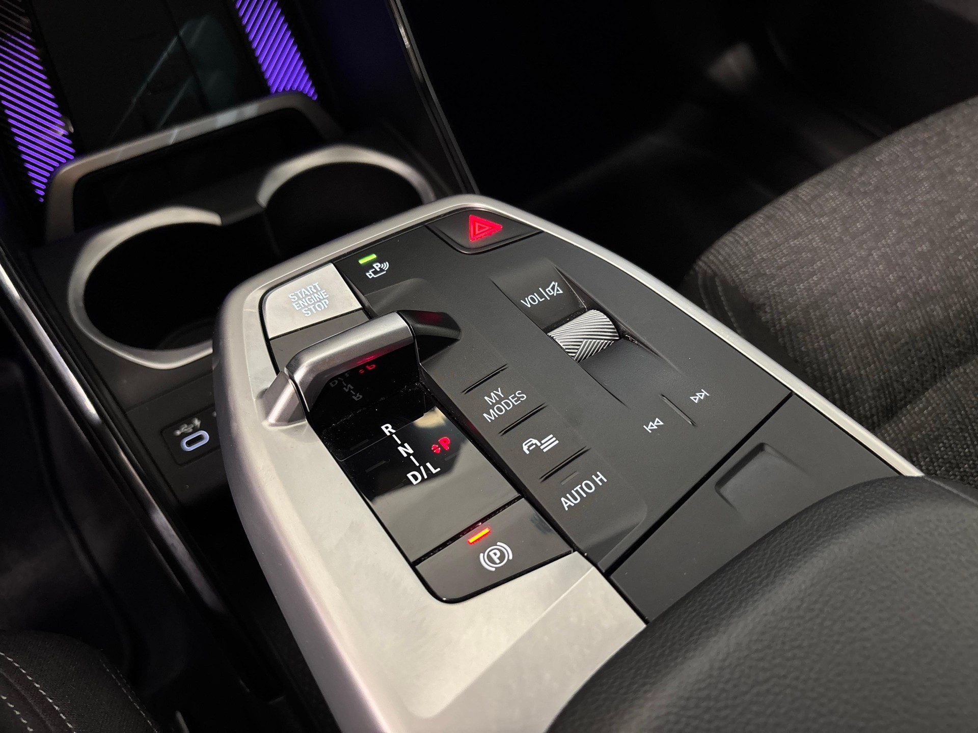 BMW X1 U11 18i sDrive-image-14