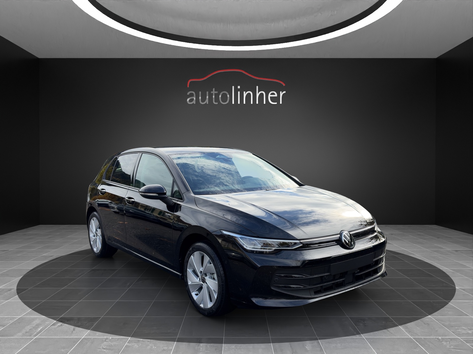 VW Golf 1.5 TSI Basis-image-5