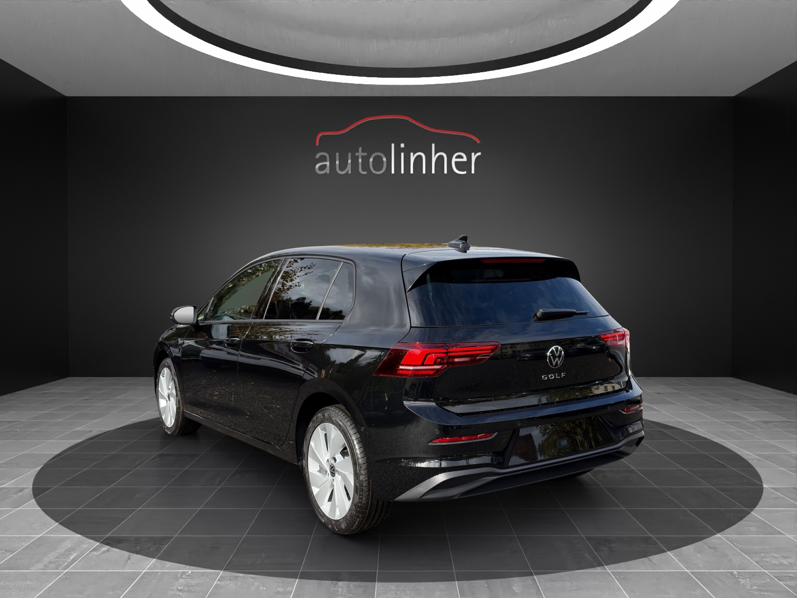 VW Golf 1.5 TSI Basis-image-2