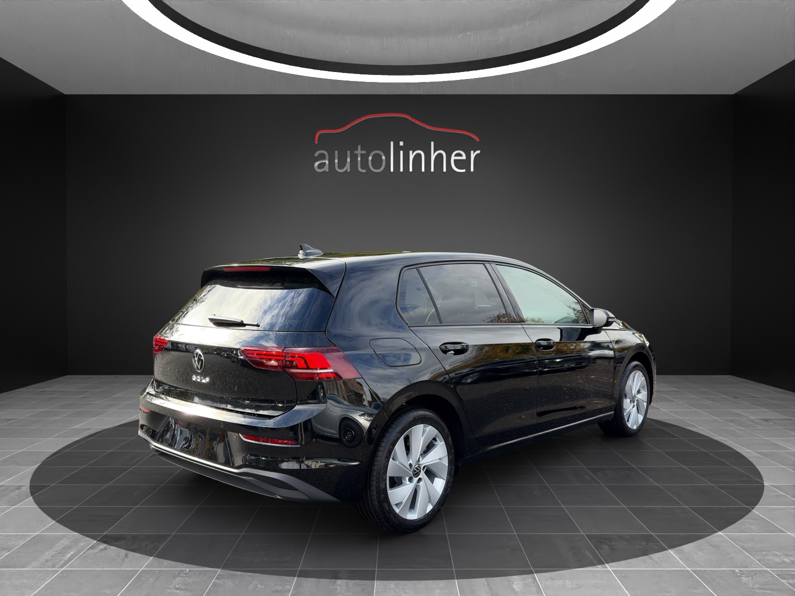 VW Golf 1.5 TSI Basis-image-4