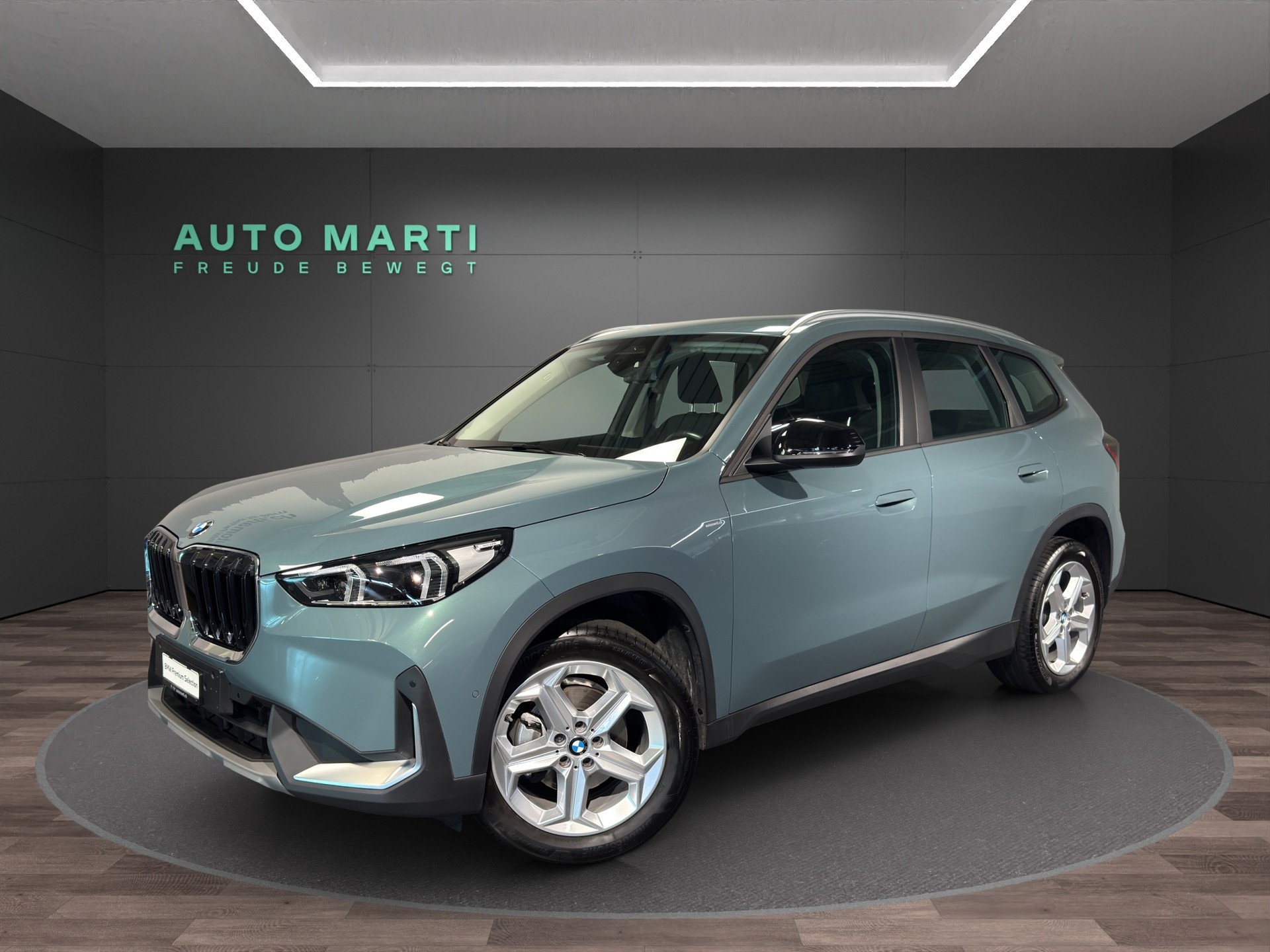 BMW X1 20d xDrive-image-0