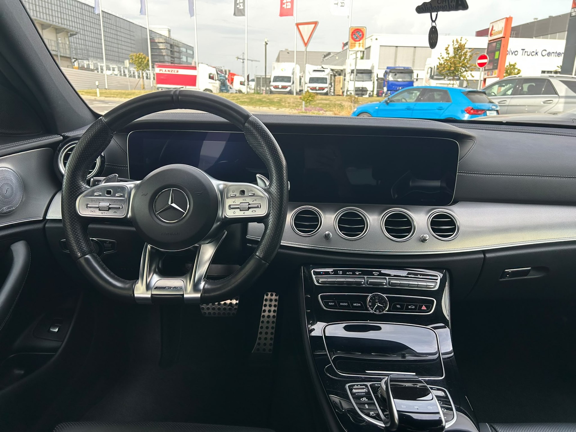 MERCEDES-BENZ E 53 AMG 4Matic 9G-Tronic-image-6