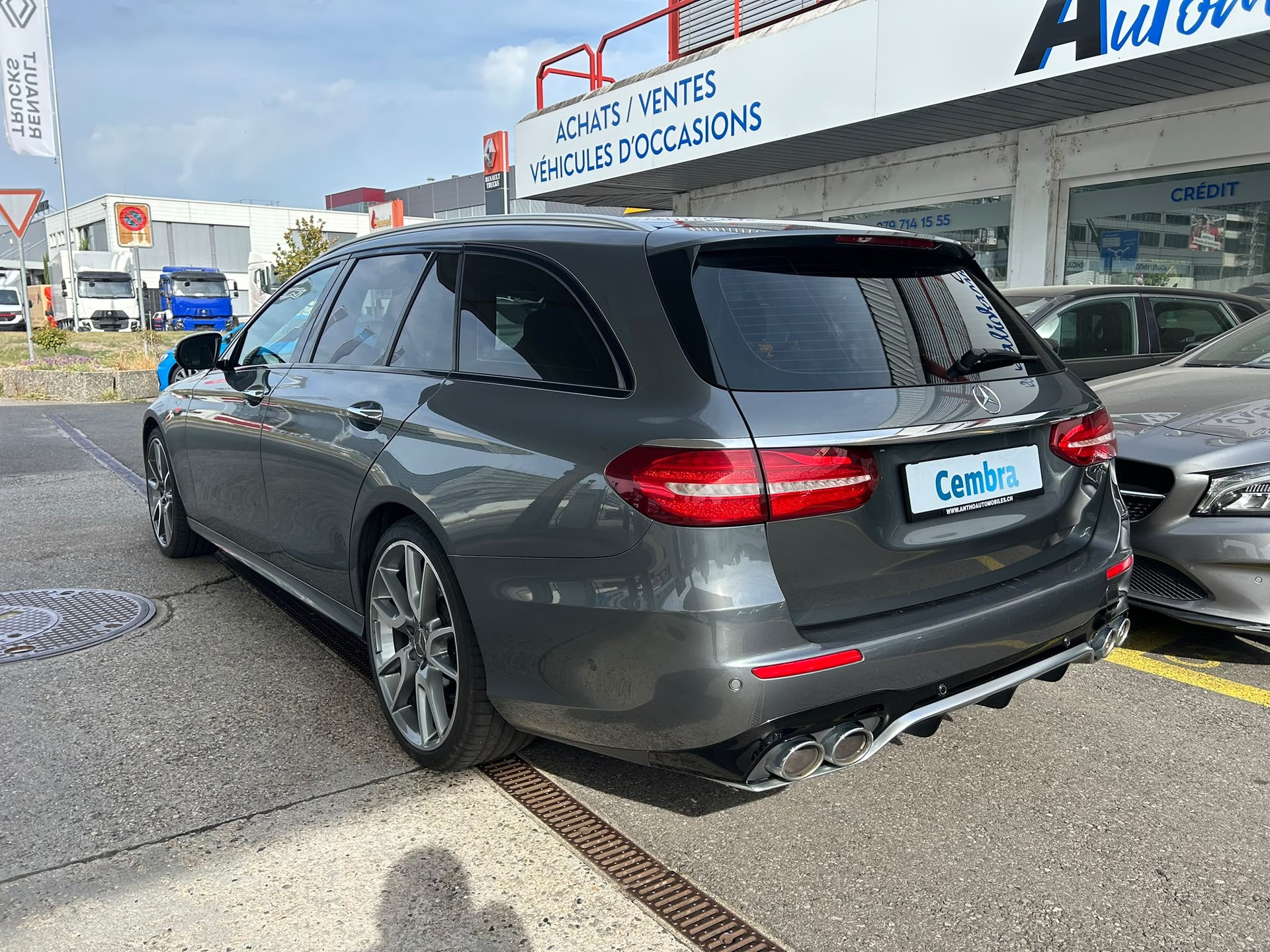 MERCEDES-BENZ E 53 AMG 4Matic 9G-Tronic-image-3