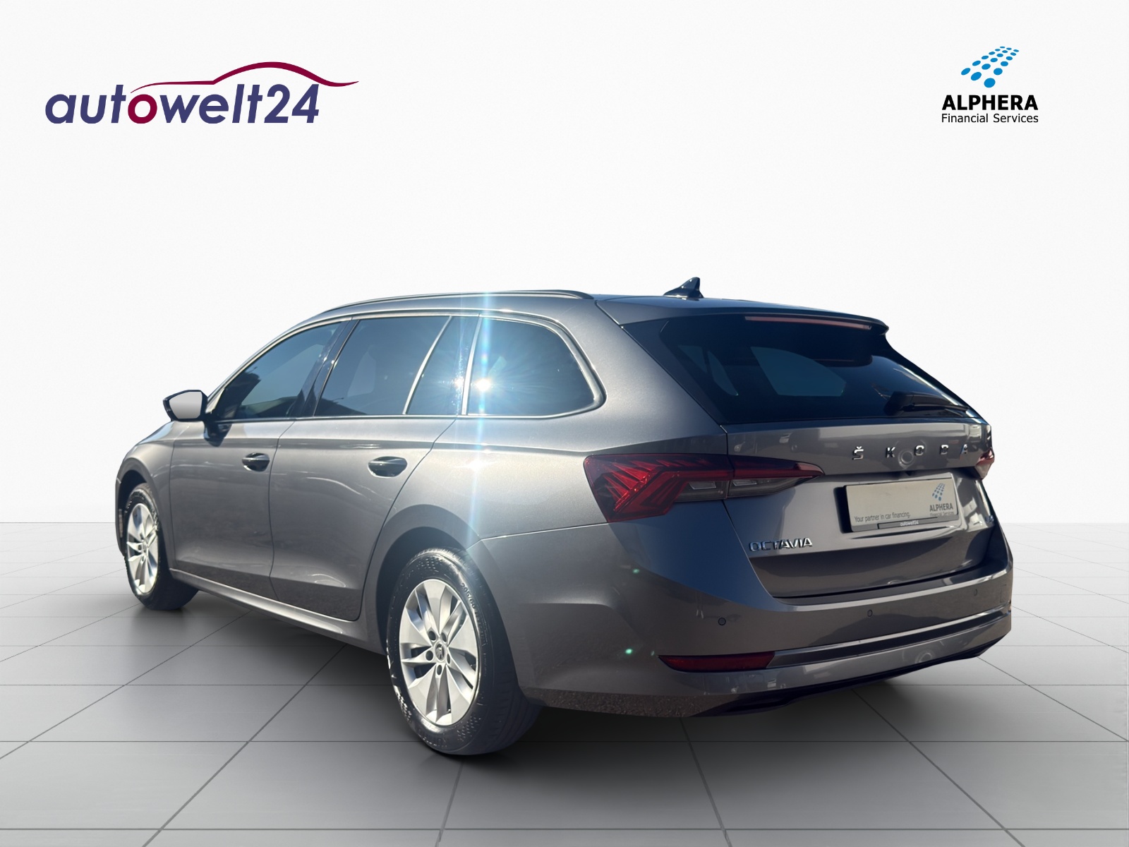 SKODA Octavia Combi 2.0 TDI DSG Ambition 4x4-image-6