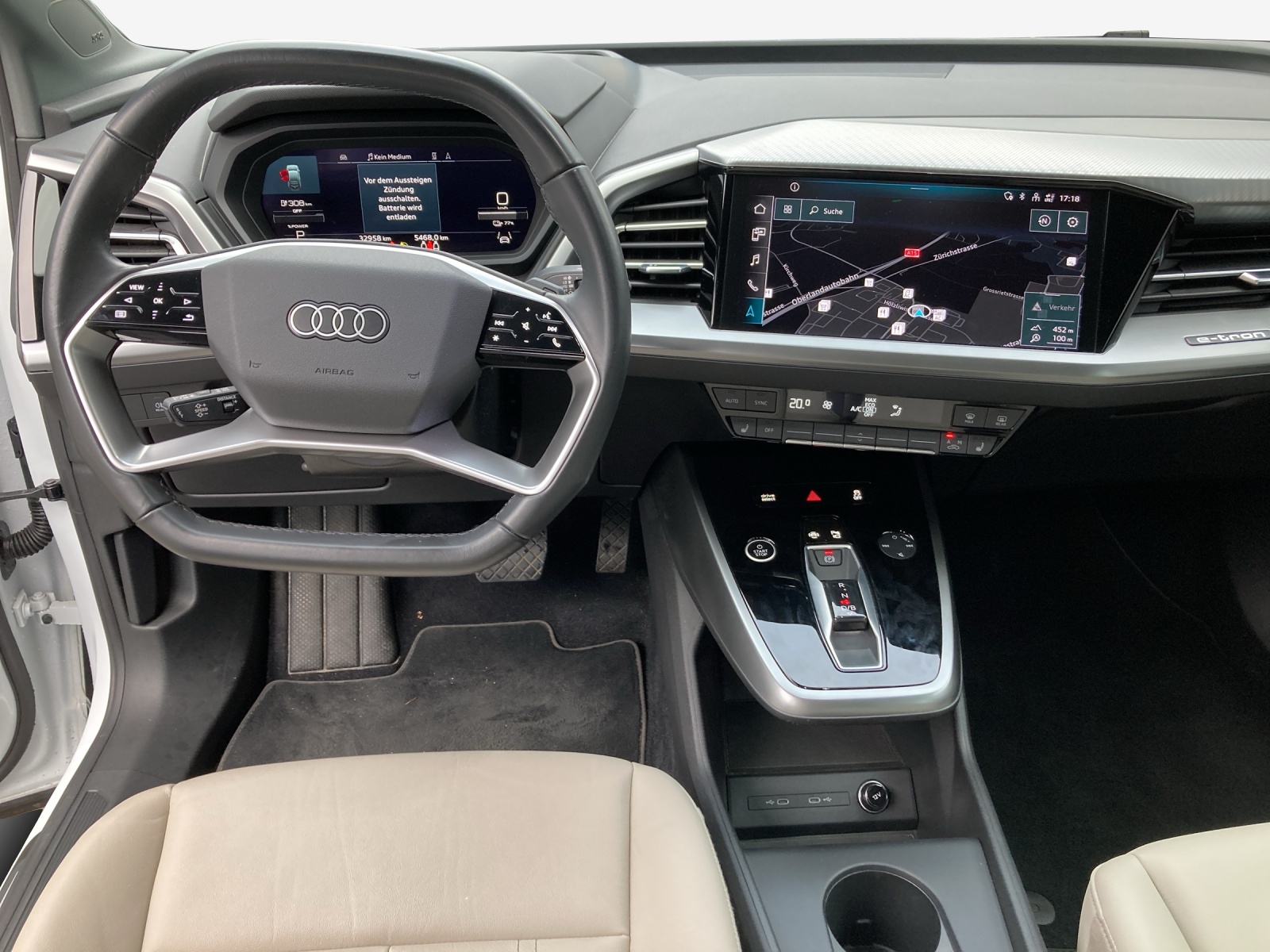 AUDI Q4 Sportback e-tron 50 quattro-image-8