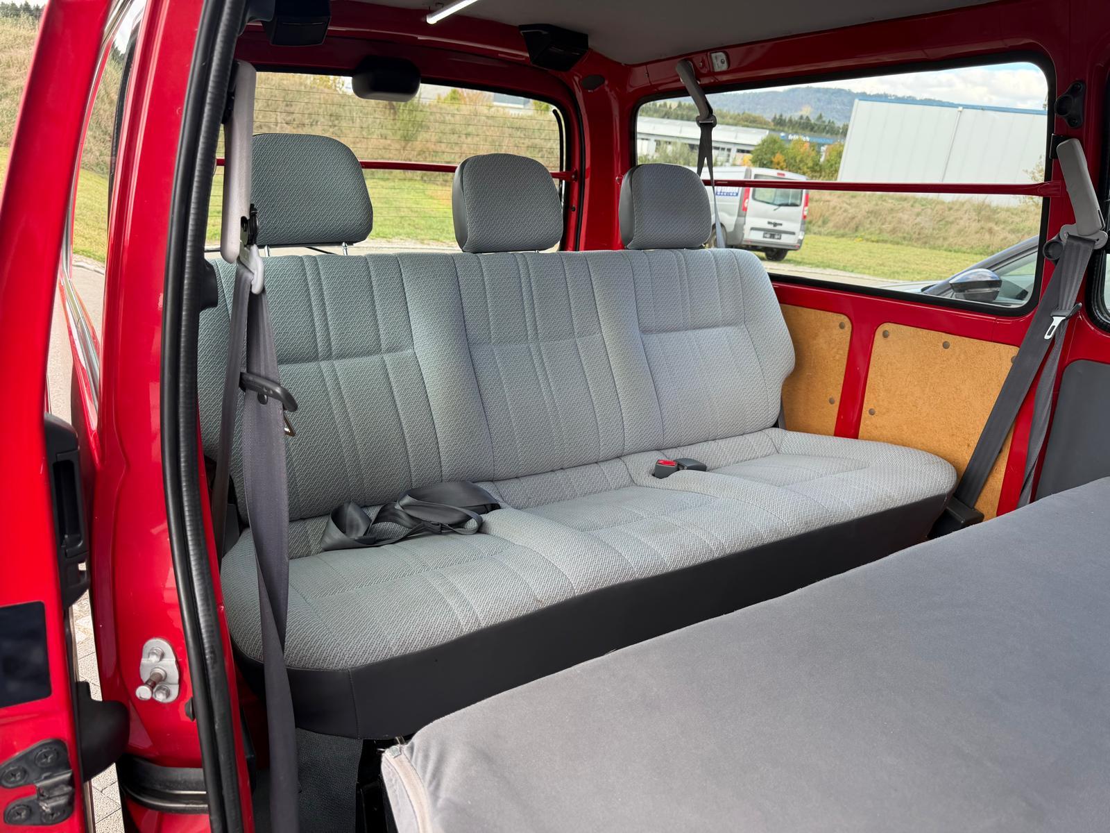 TOYOTA HIACE LWB 2.7 4T. 9 Plätzer-image-14